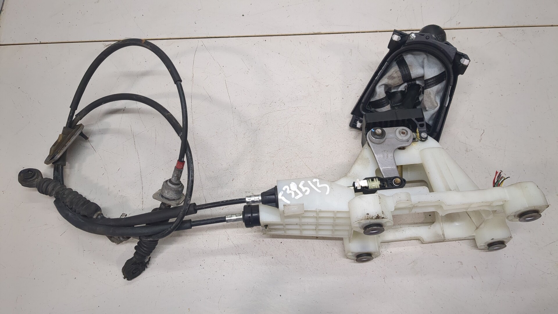 Кулиса МКПП / АКПП