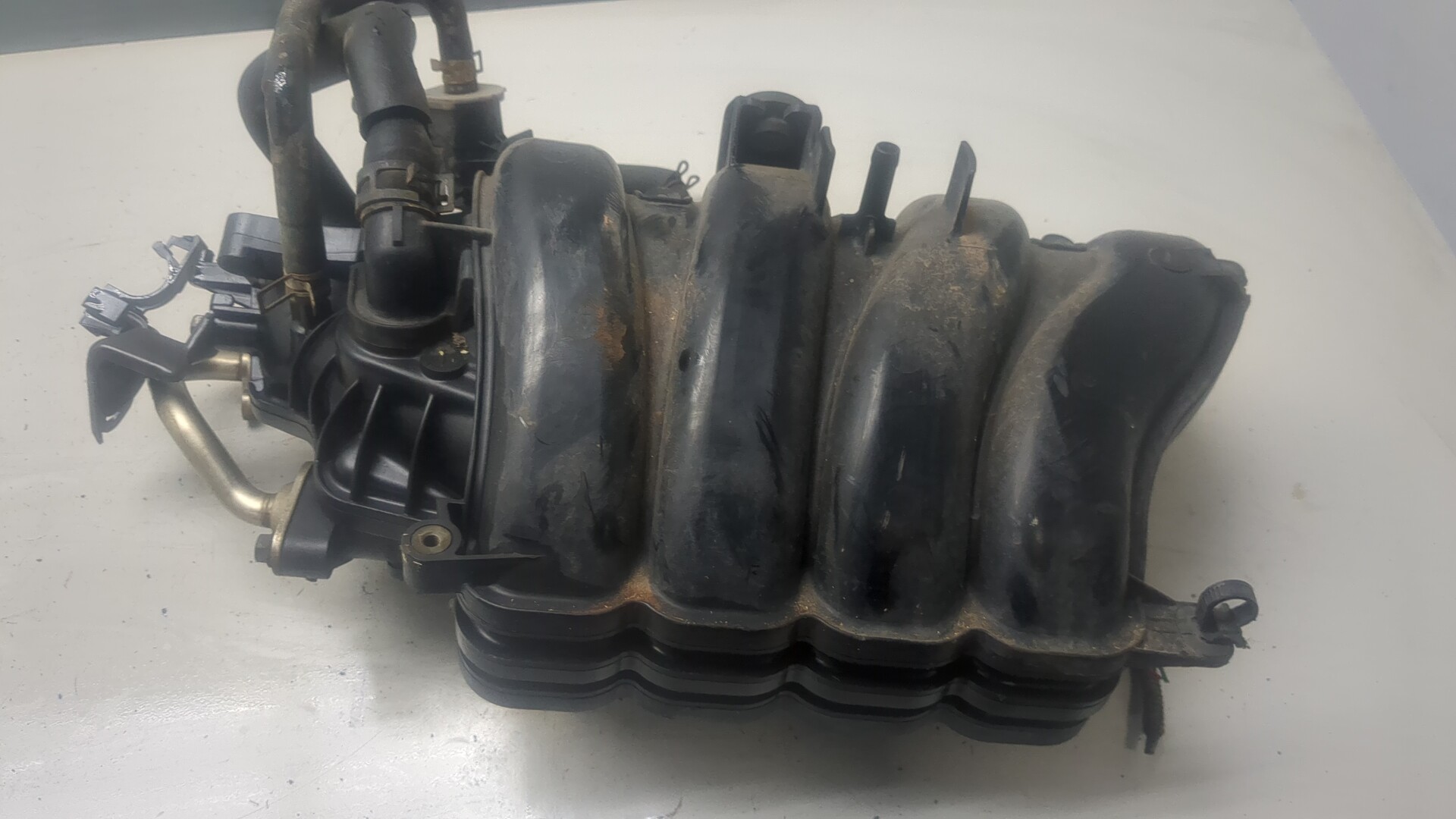 Коллектор впускной