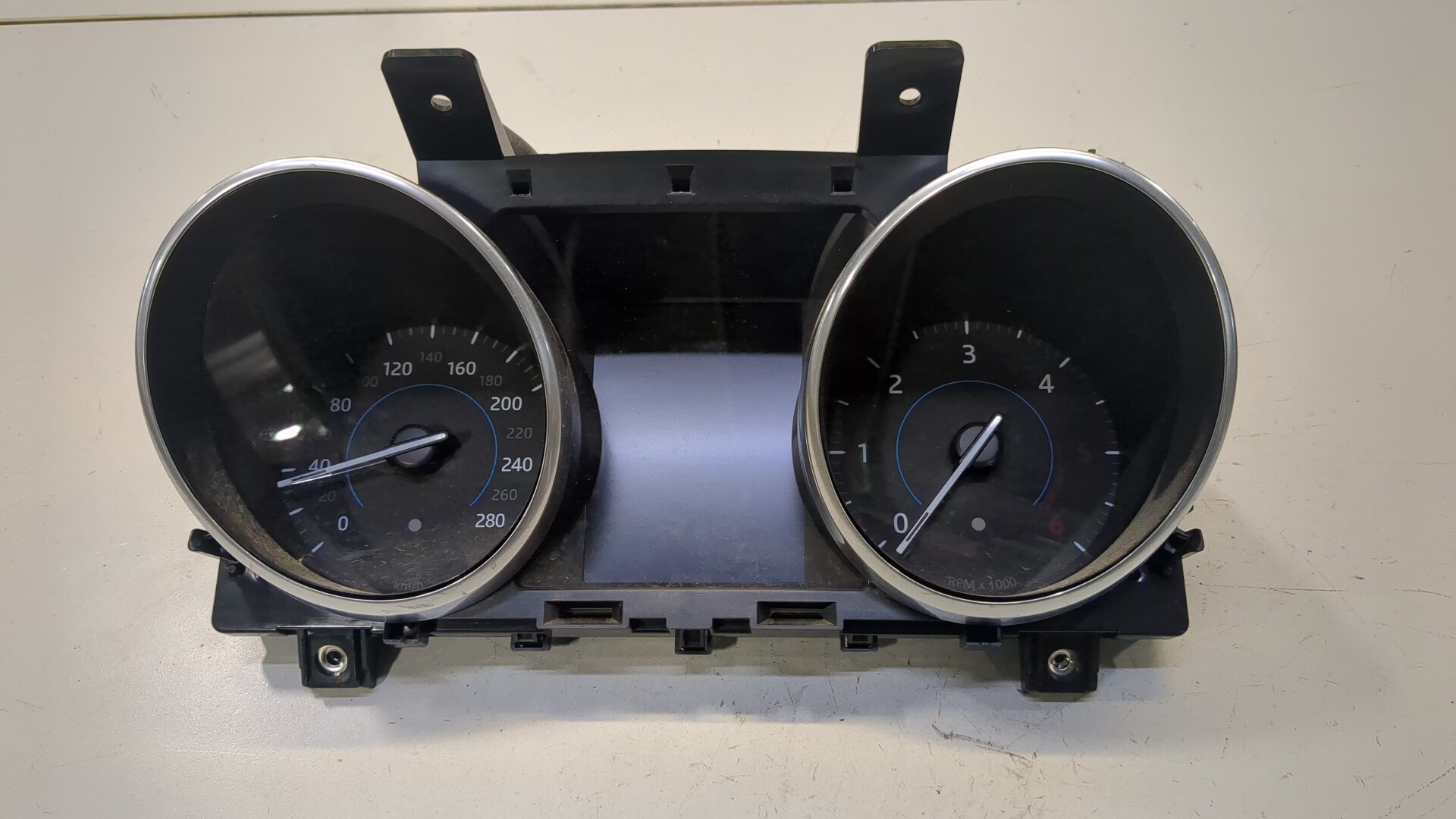 Панель приборов