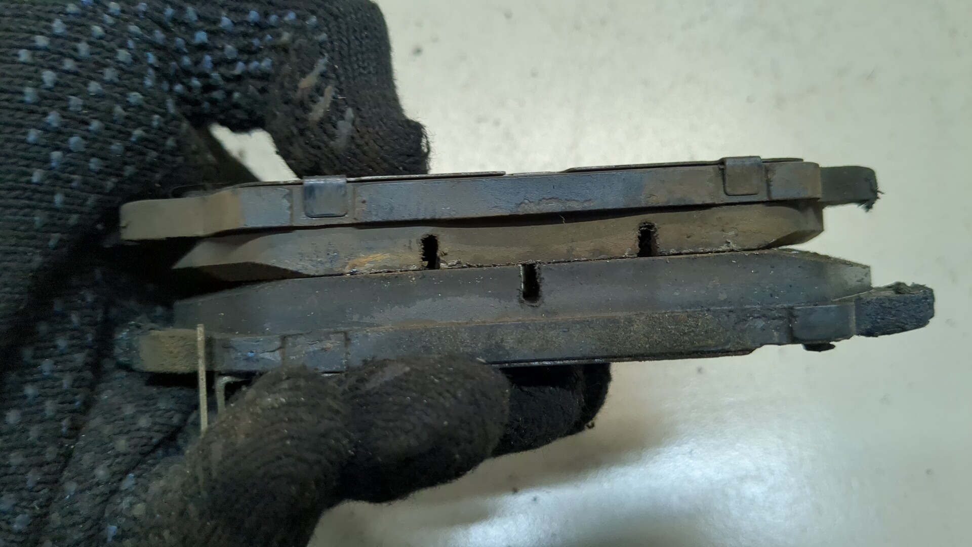 Колодки тормозные передние к-т