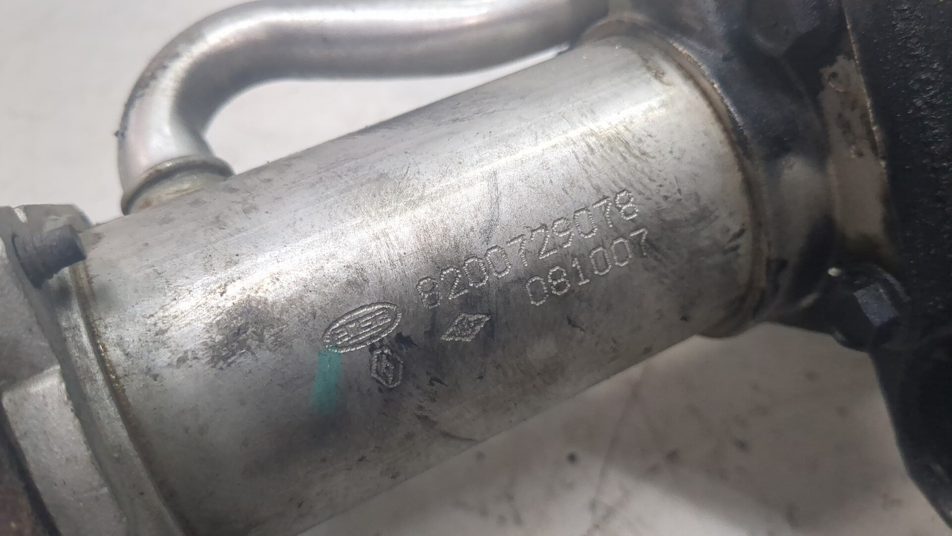 Тройник вентиляции картерных газов