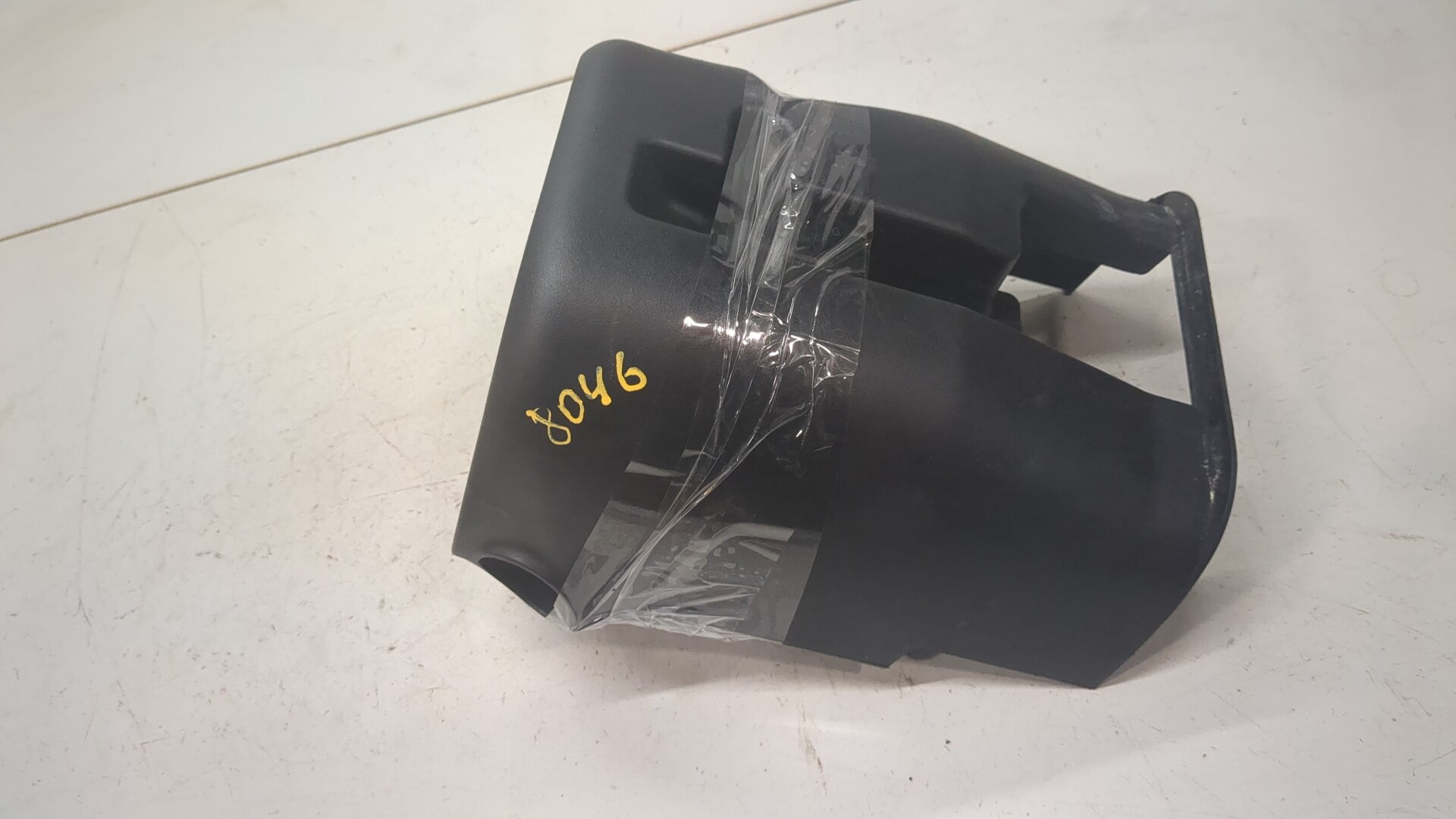 Кожух рулевой колонки