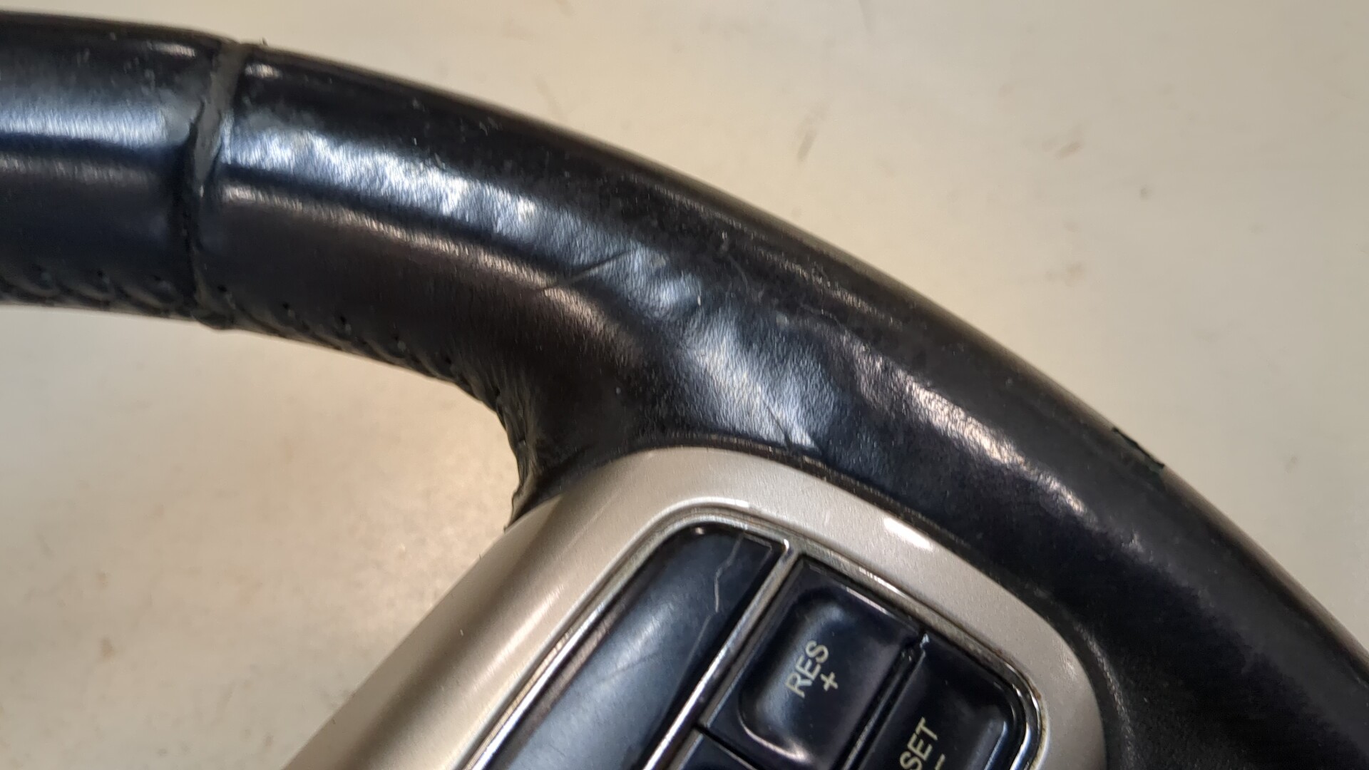 Рулевое колесо (руль)