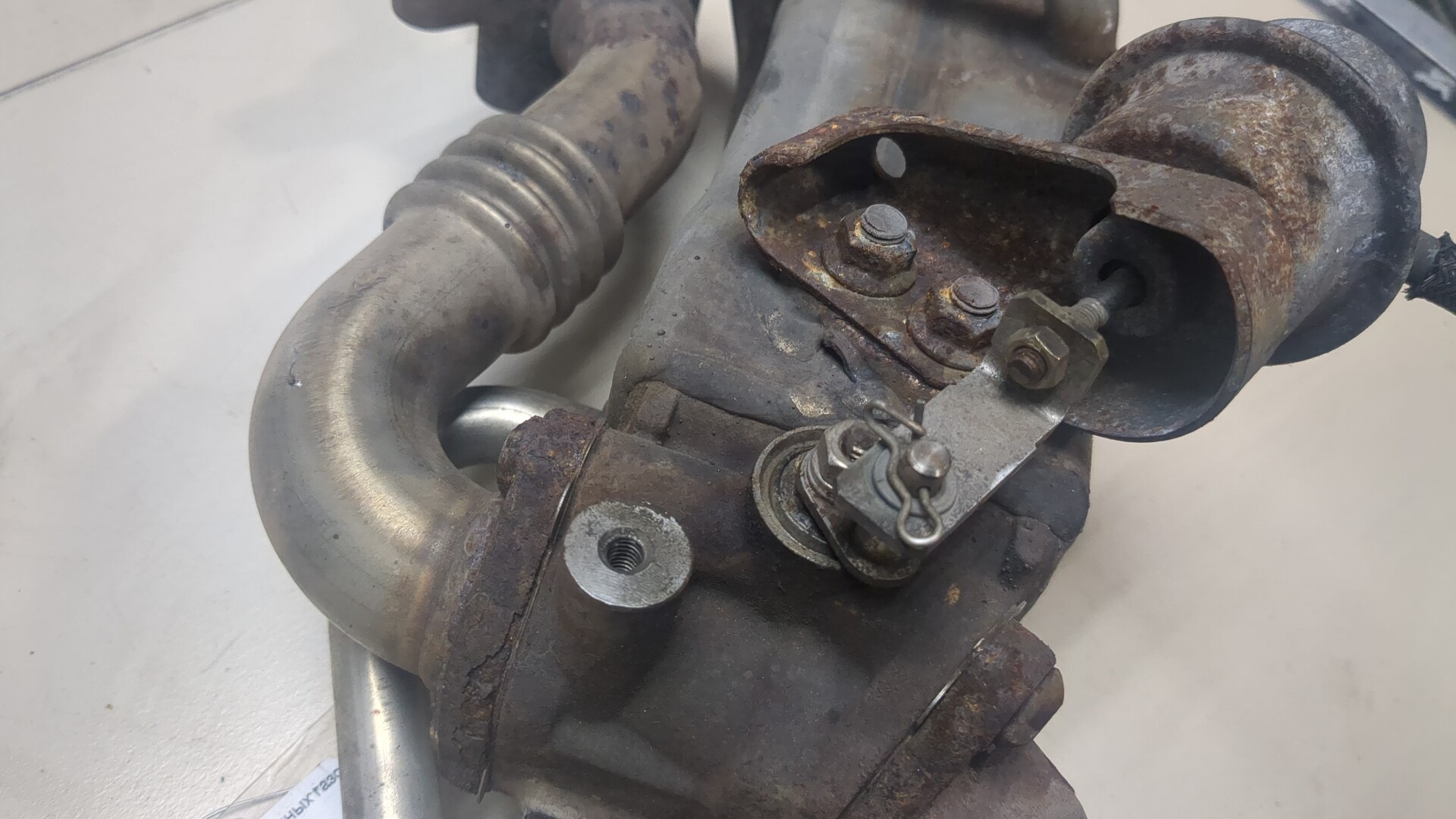 Тройник вентиляции картерных газов