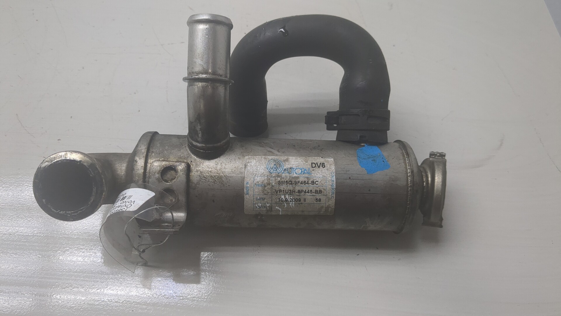 Тройник вентиляции картерных газов