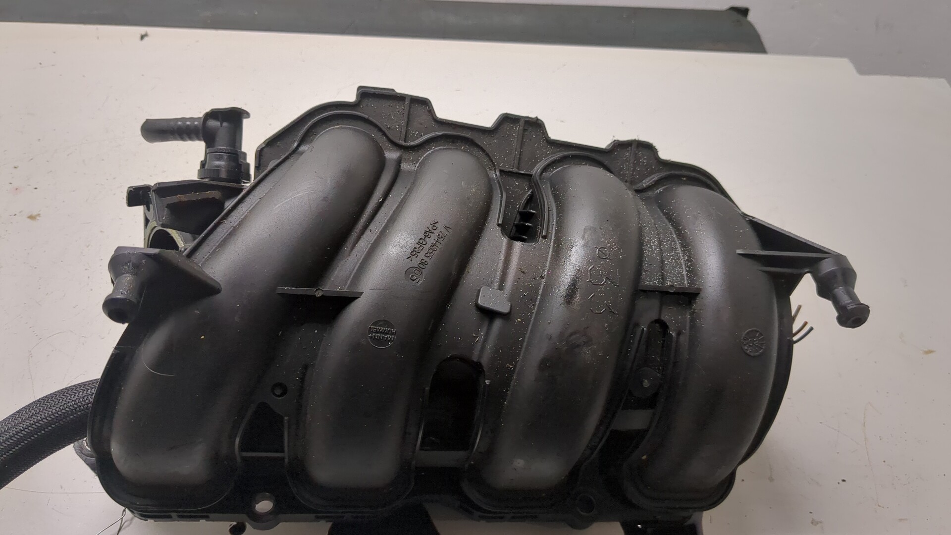 Коллектор впускной