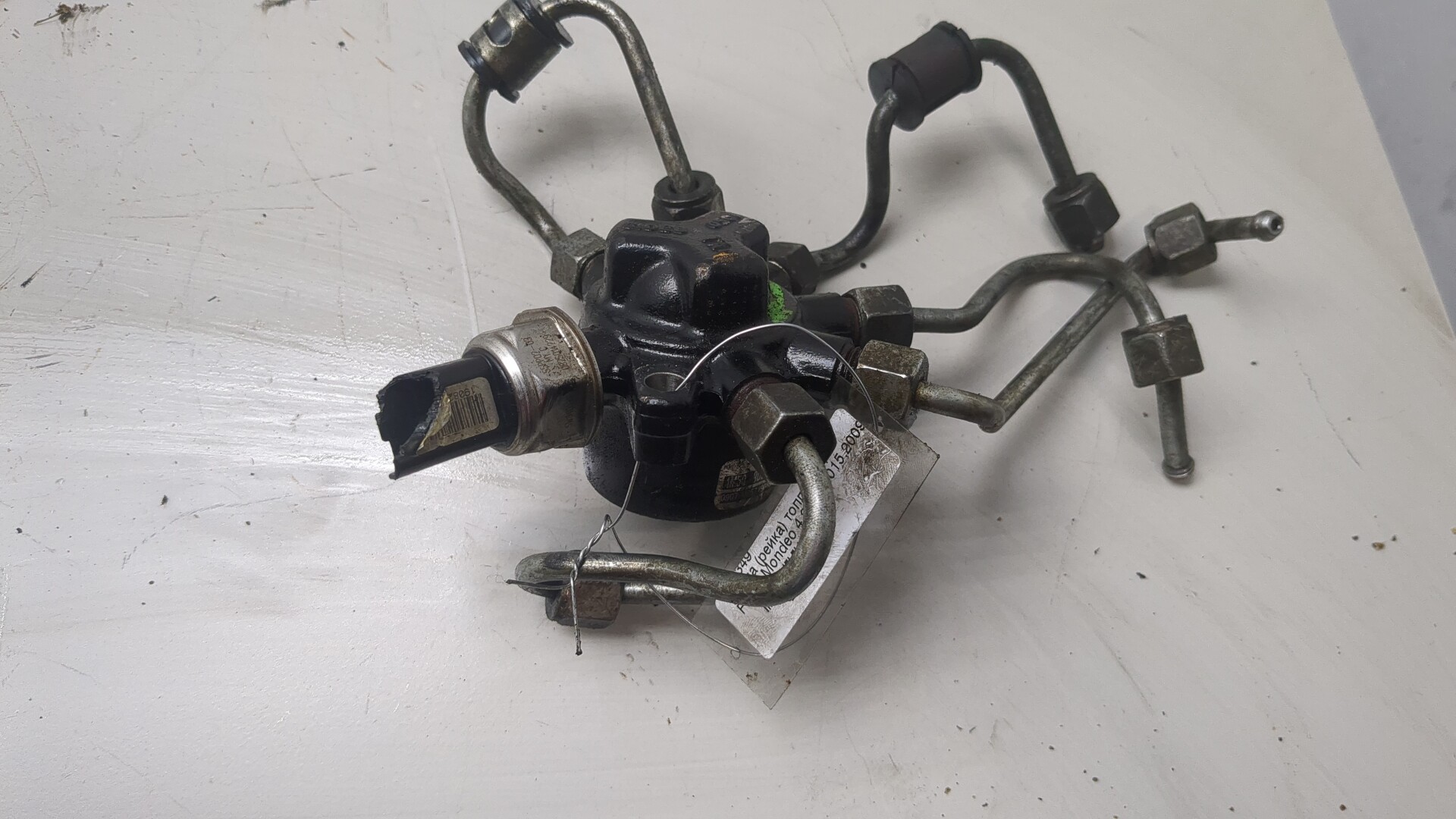 Рейка топливная (рампа)