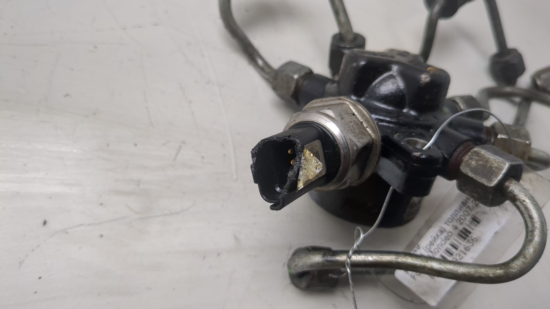 Рейка топливная (рампа)