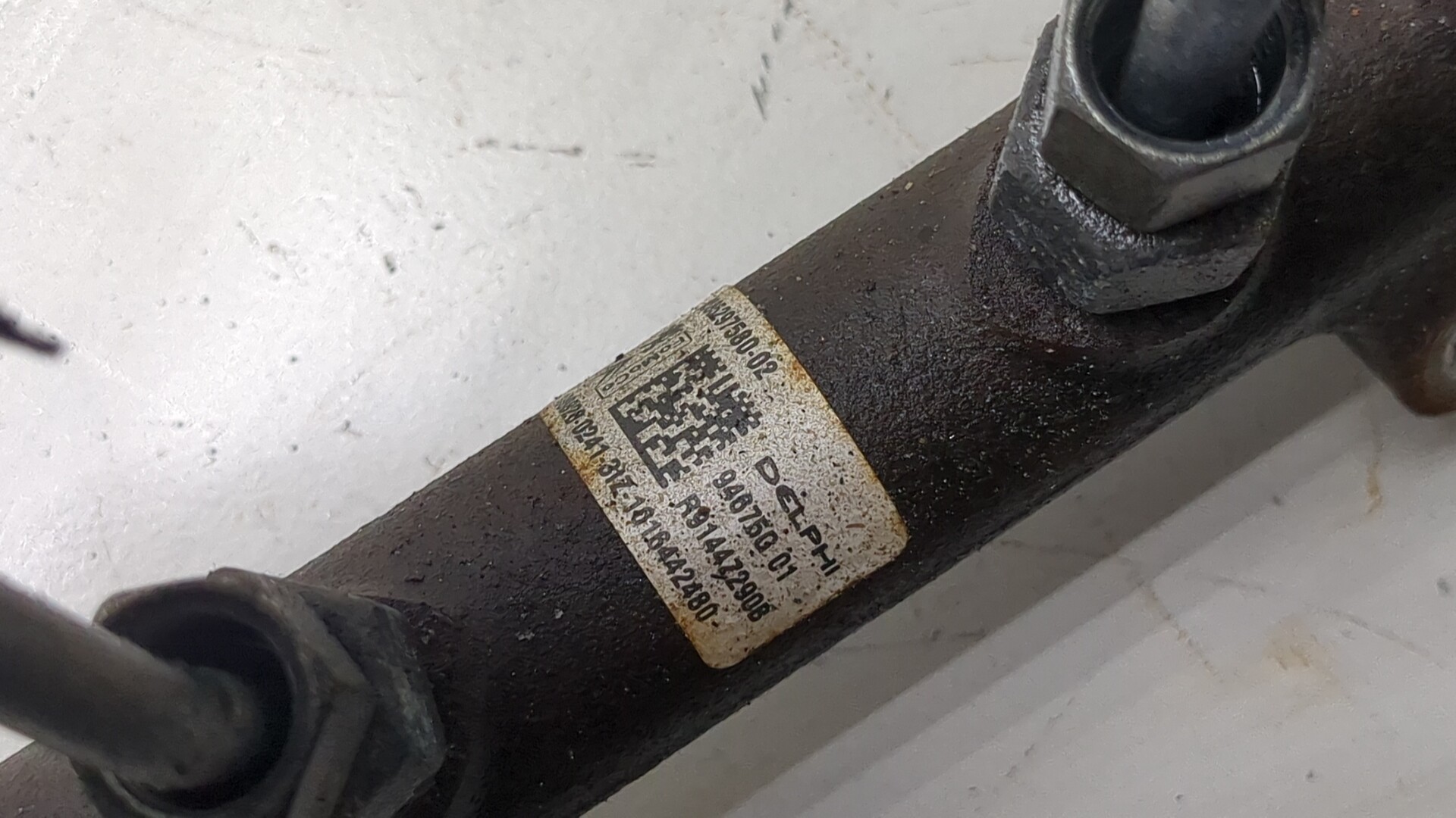 Рейка топливная (рампа)