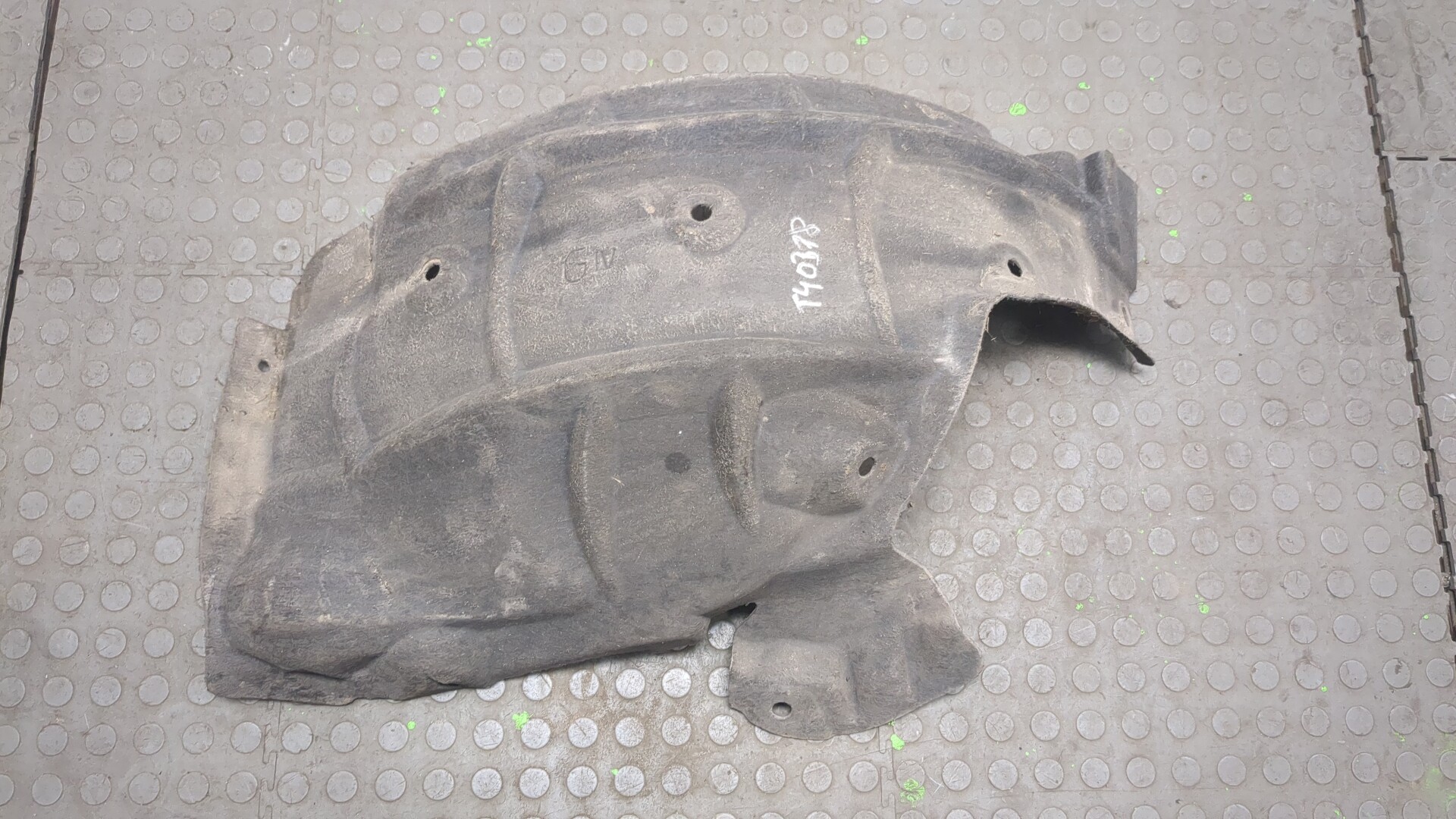 Локер передний левый