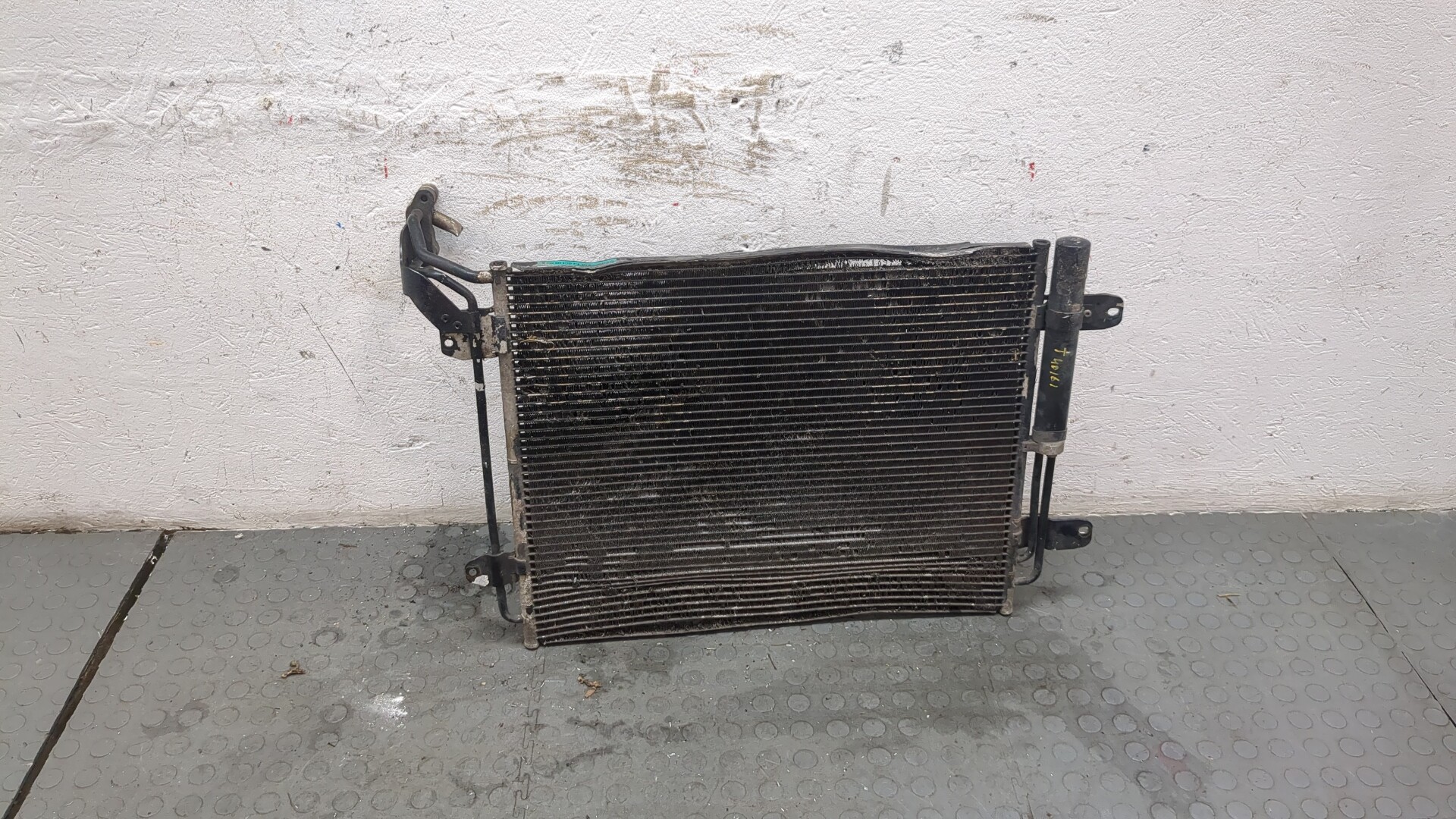 Радиатор кондиционера / конденсер