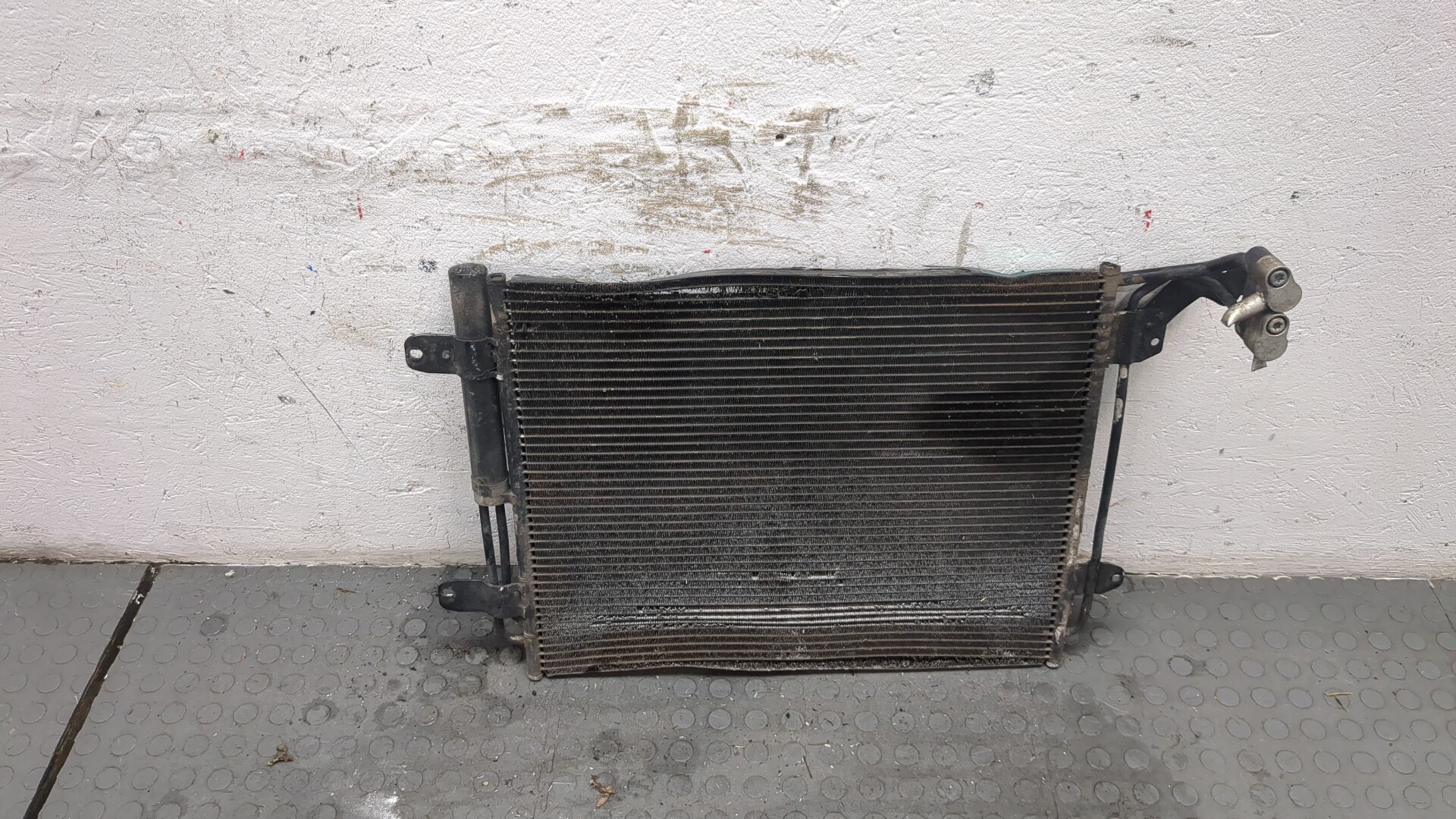 Радиатор кондиционера / конденсер