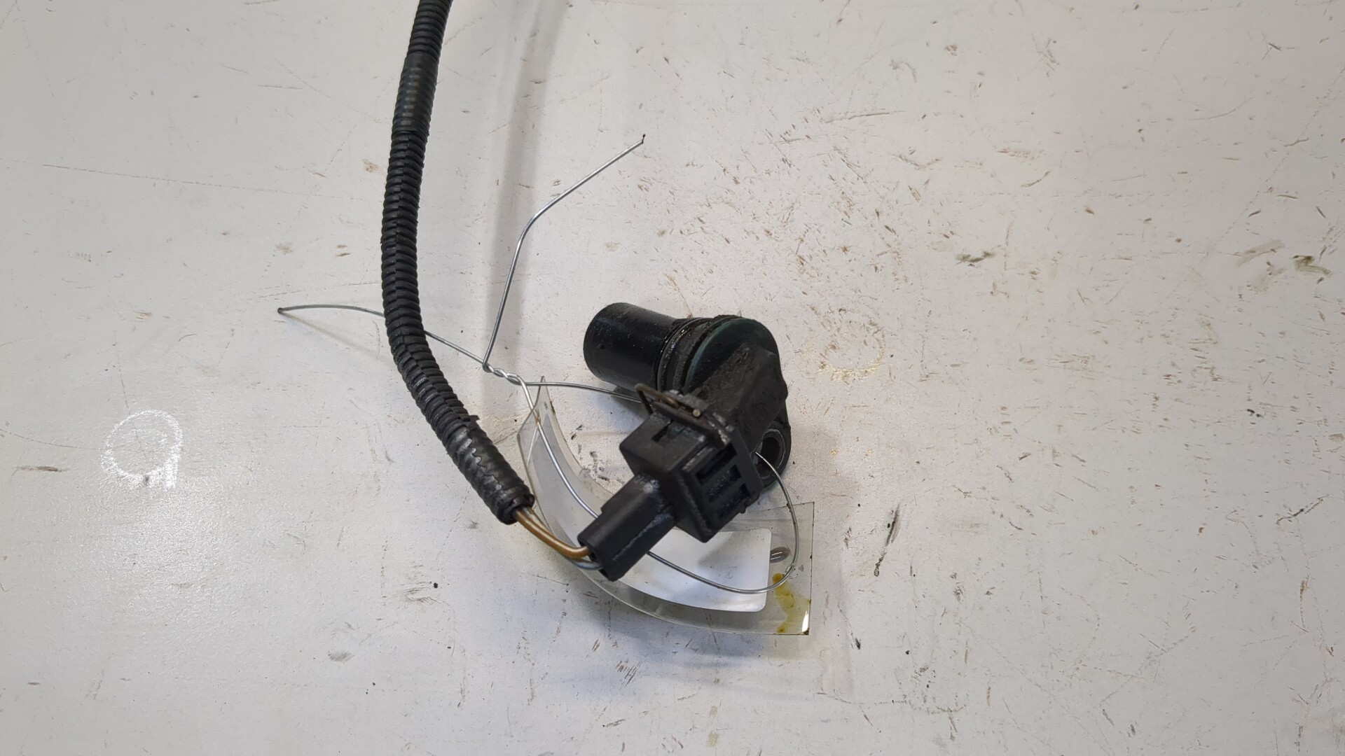 Датчик положения распредвала