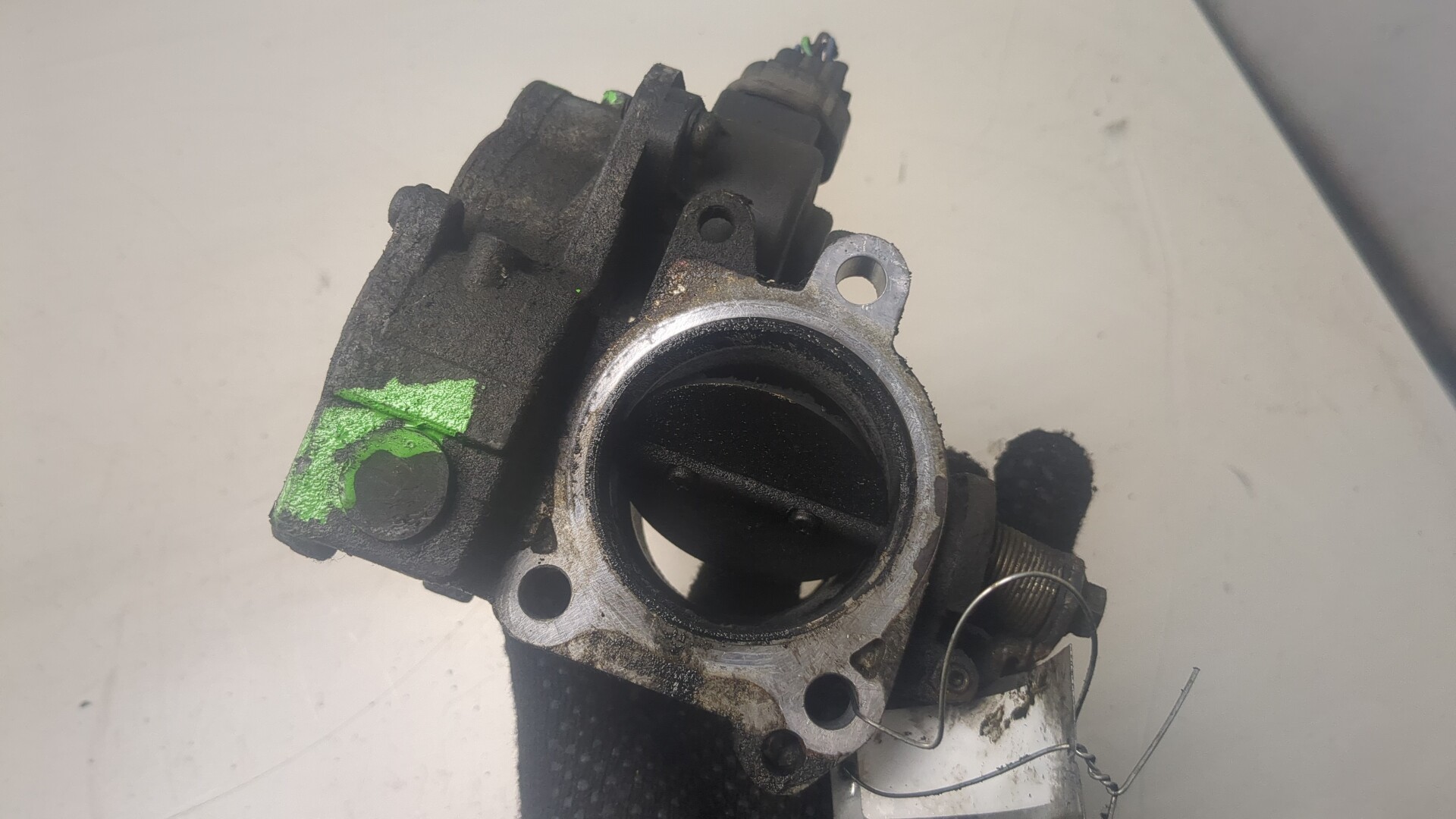 Заслонка дроссельная электрическая