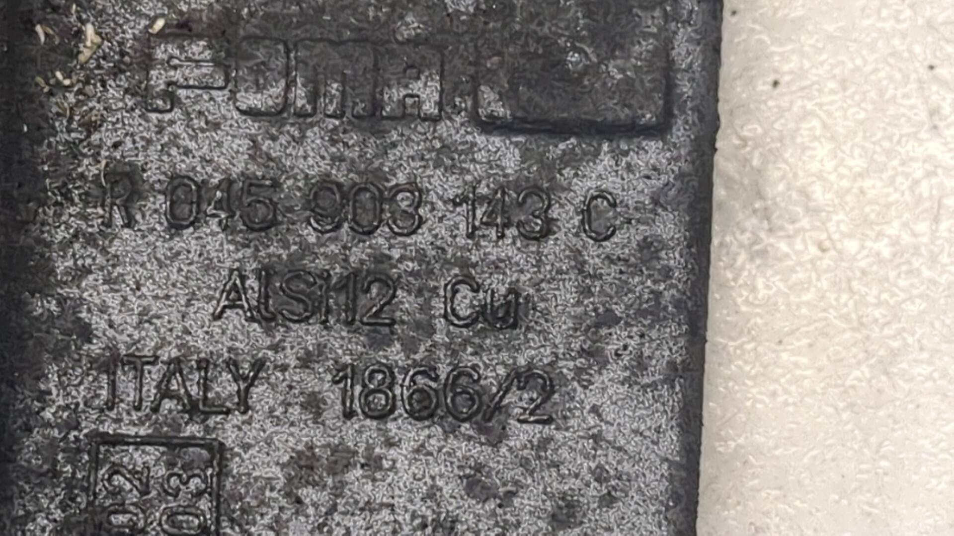 Кронштейн генератора