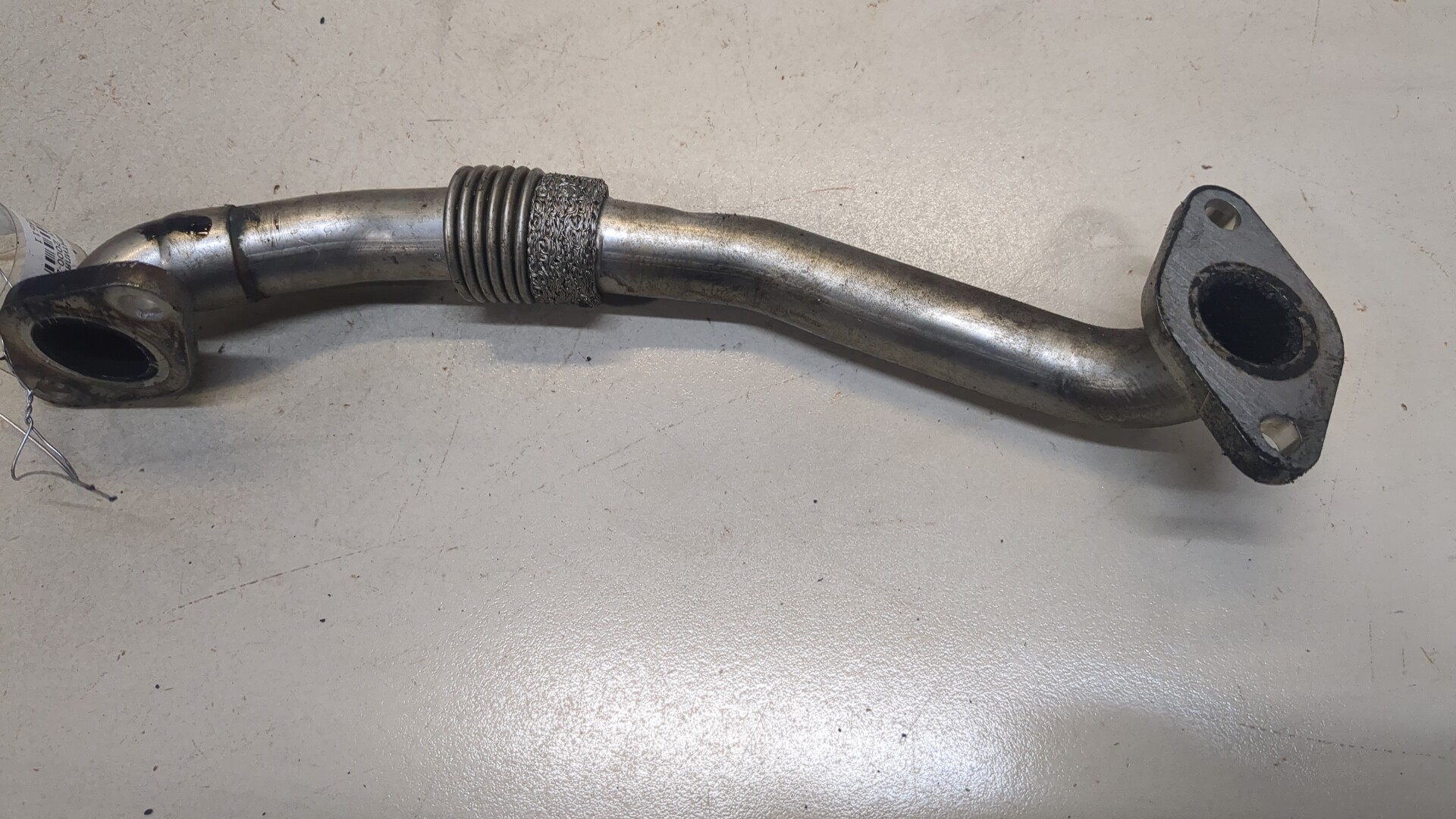 Трубка вентиляционная