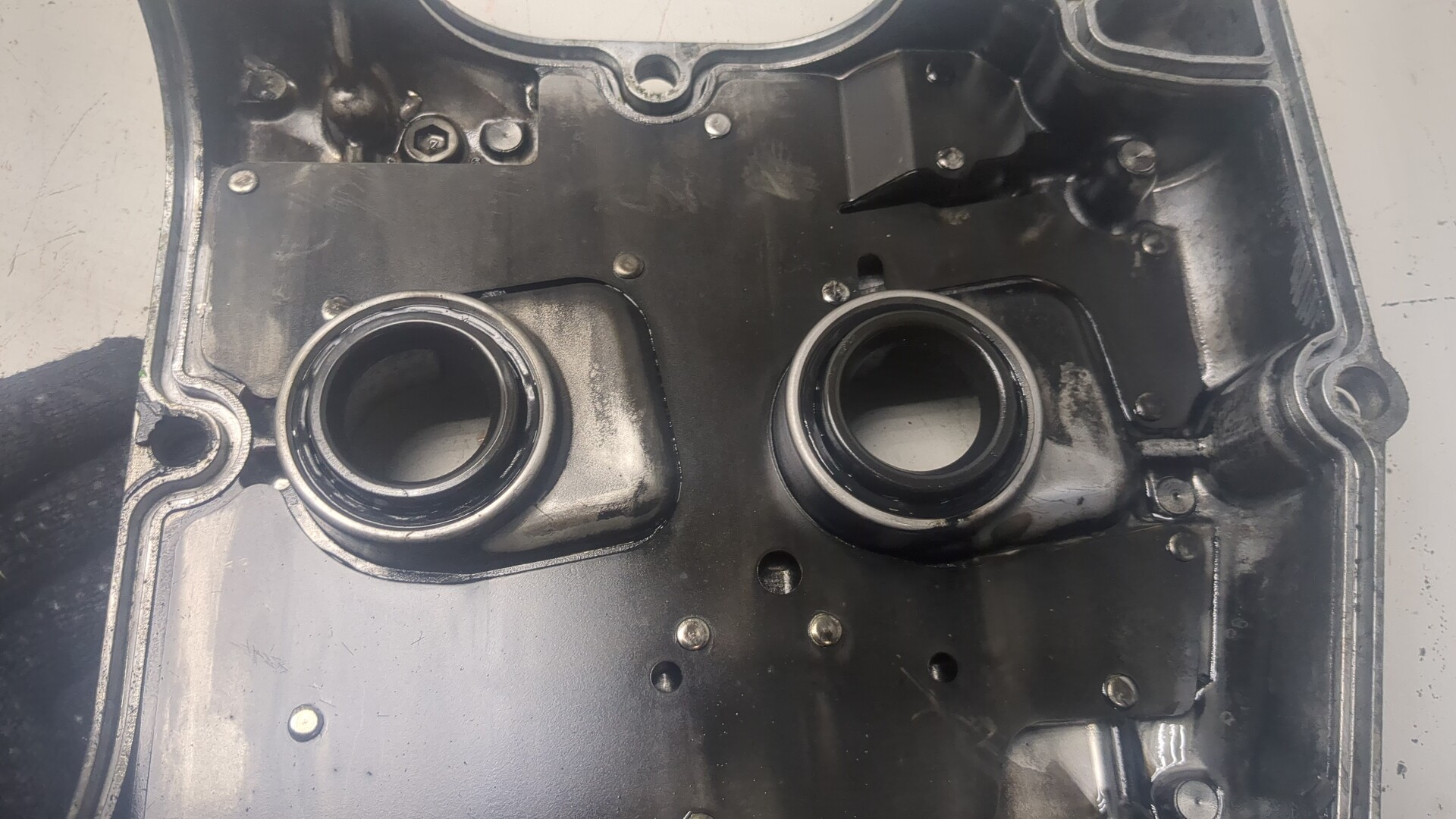 Крышка клапанная ГБЦ