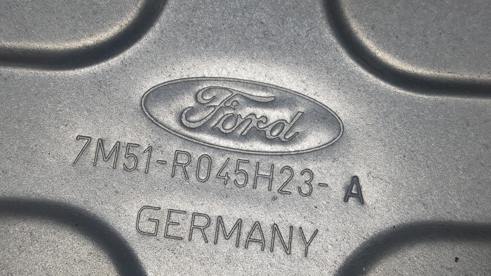 Стеклоподъемник электр. задний левый