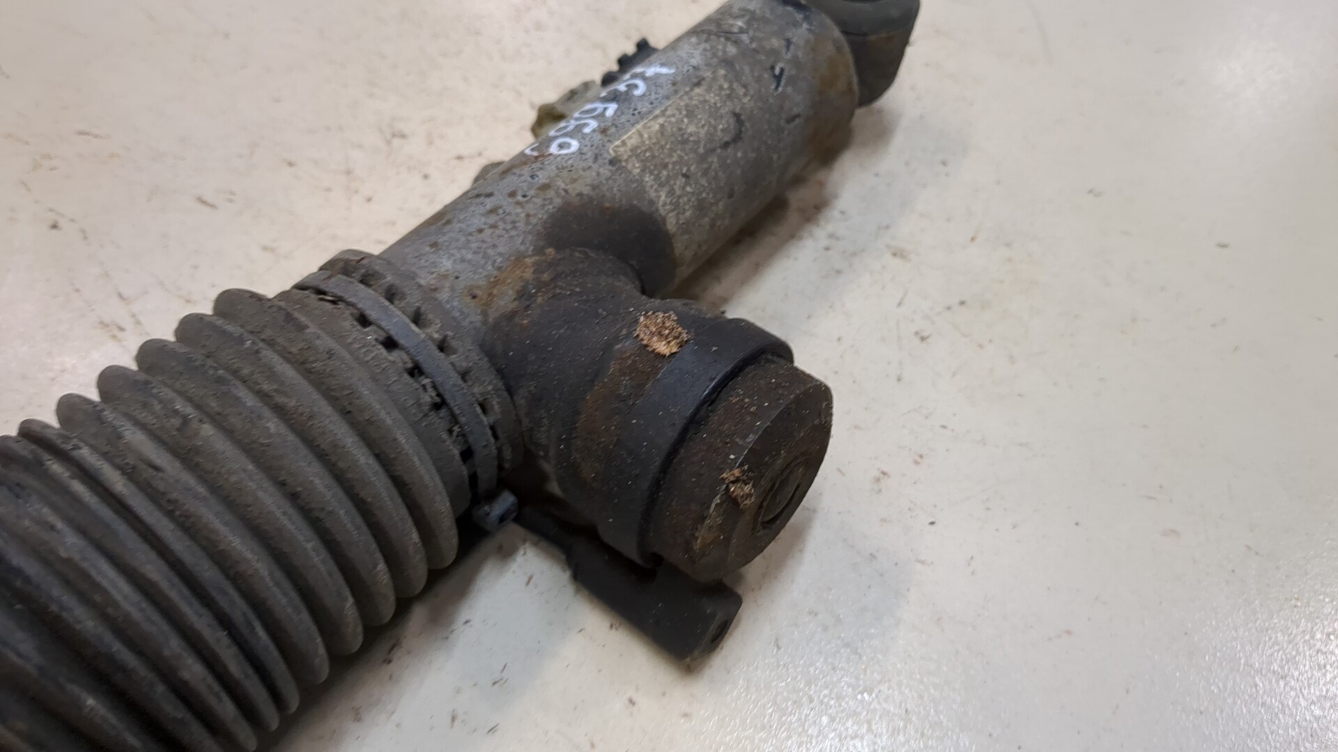 Амортизатор задний (стойка)