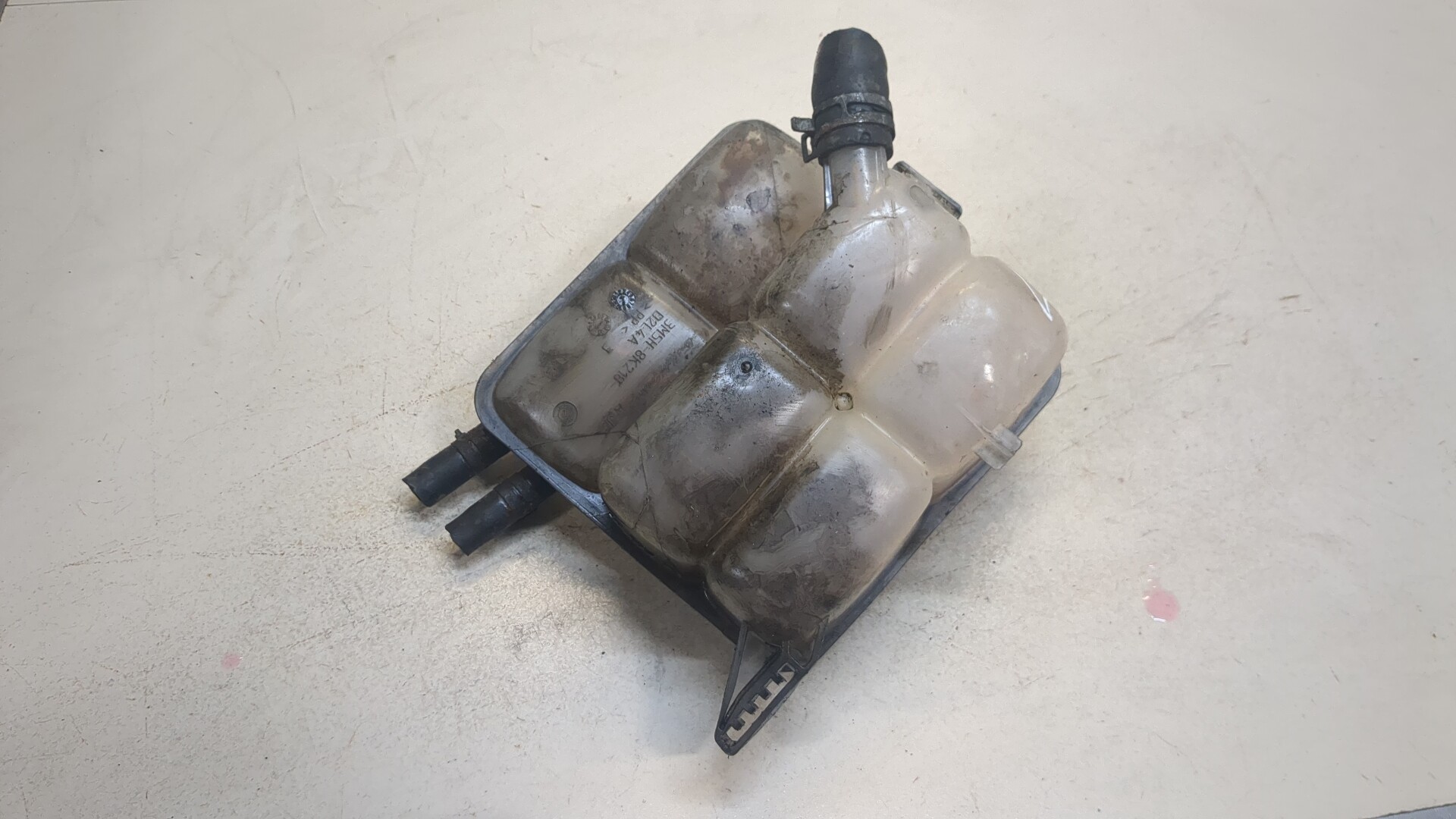 Бачок расширительный