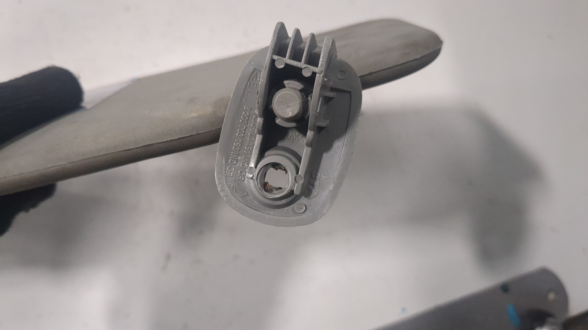 Козырек солнцезащитный