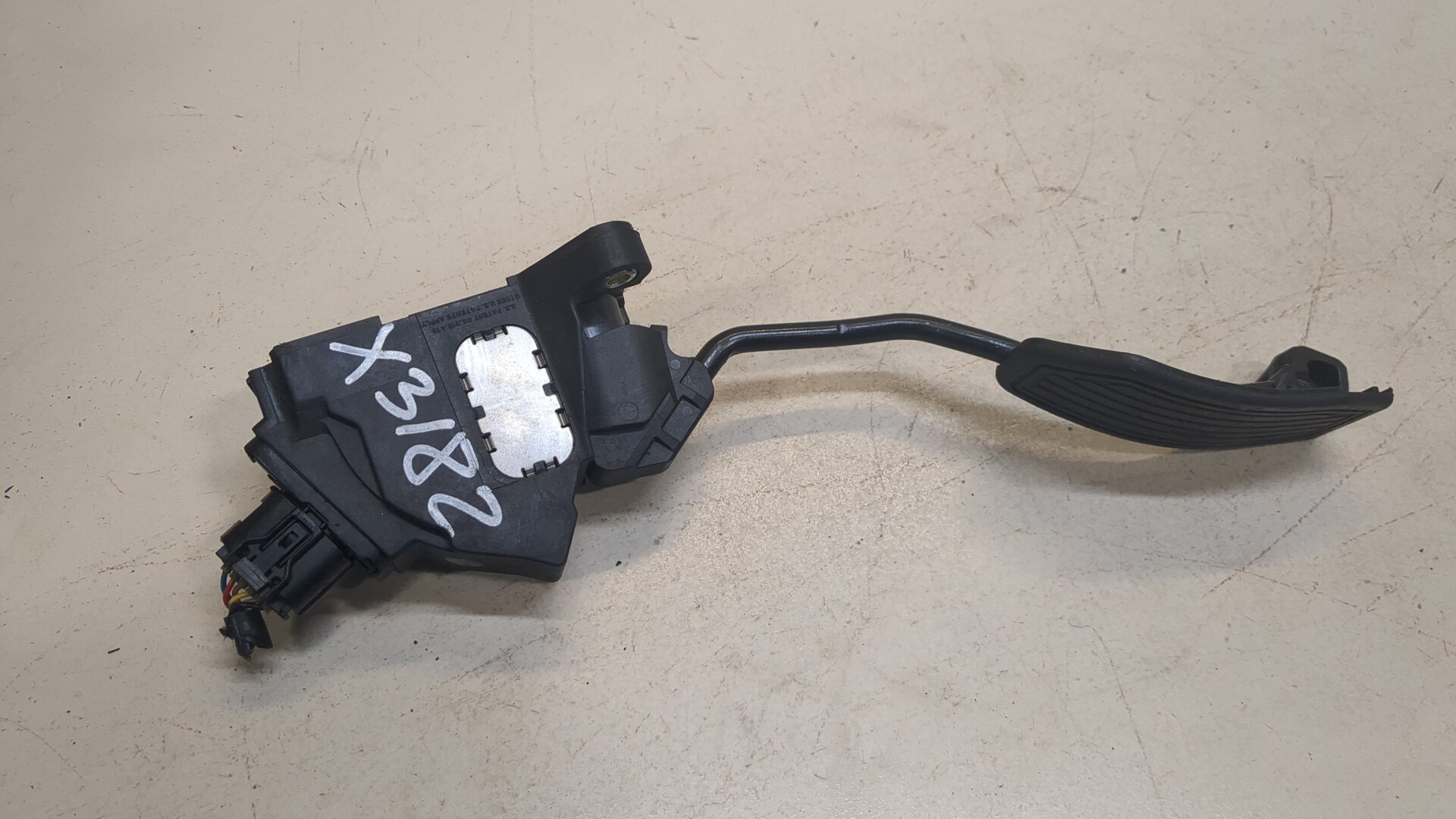 Педаль газа