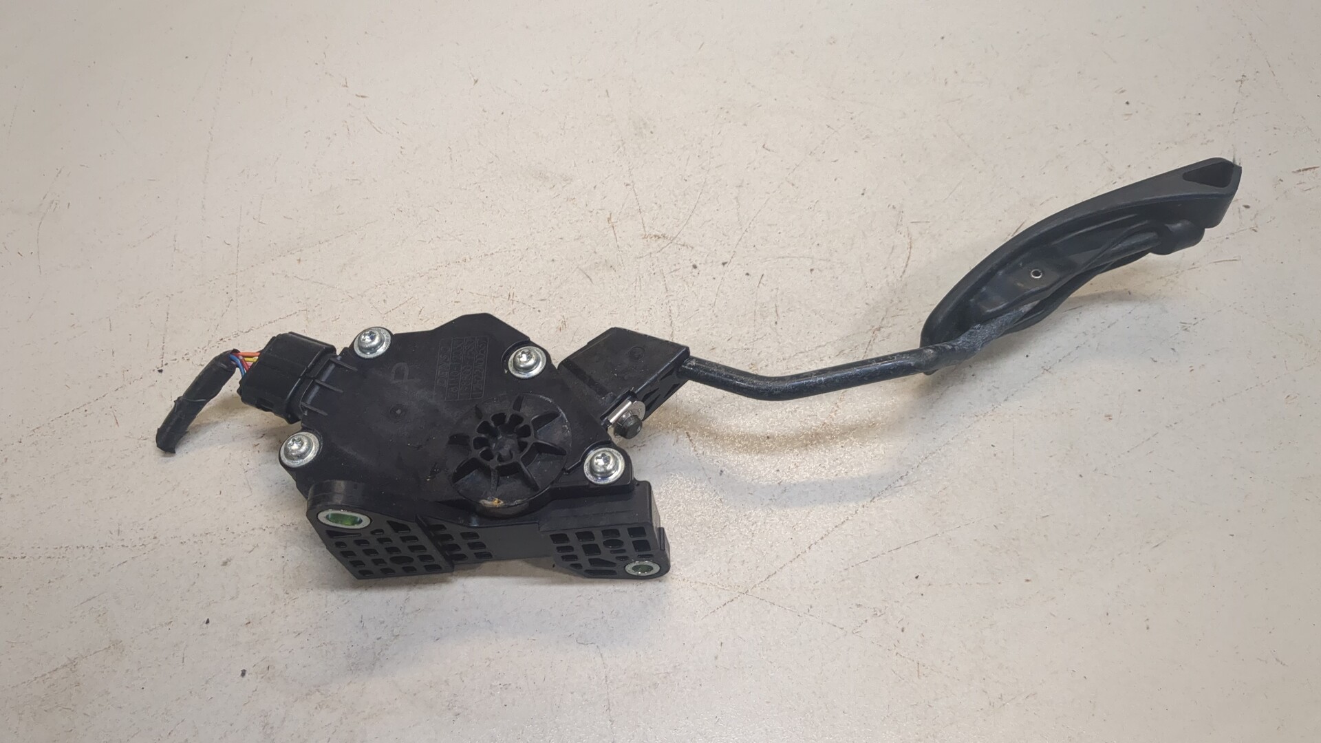 Педаль газа