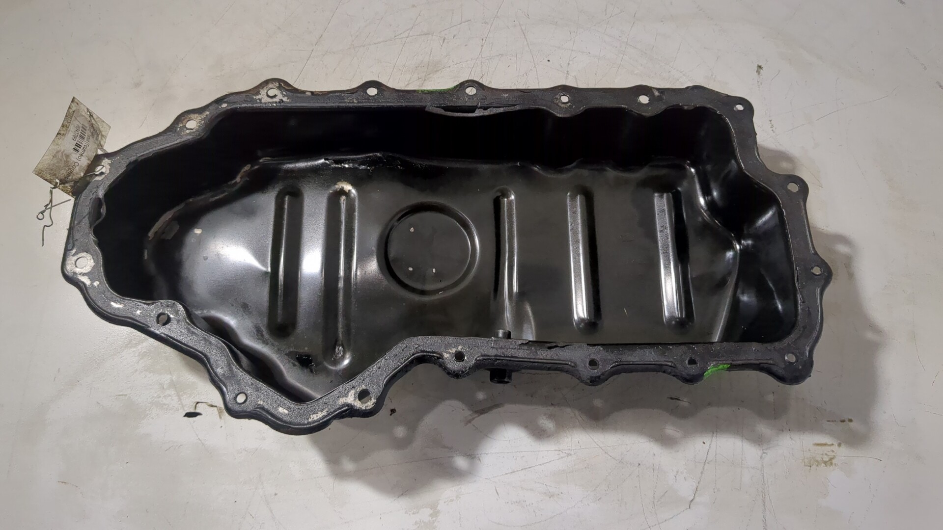 Поддон масляный двигателя (картер)
