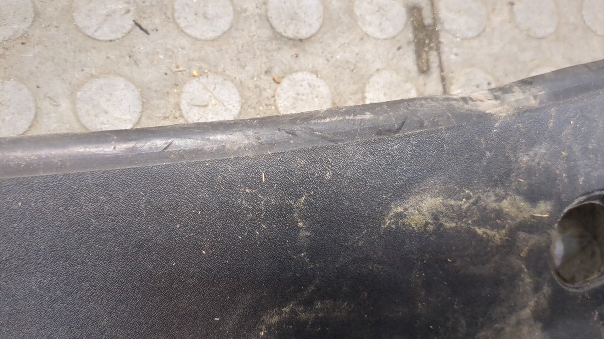 Решетка стеклоочистителей (Жабо)