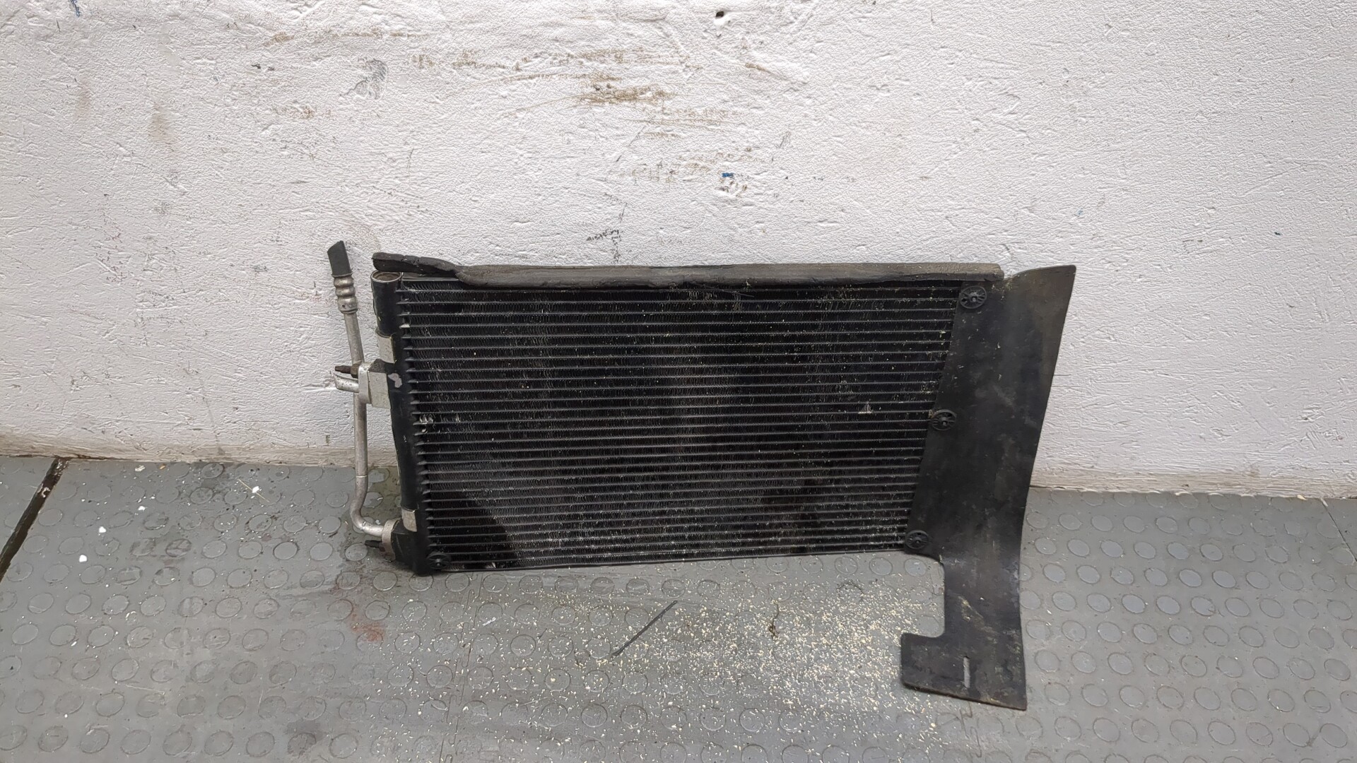 Радиатор кондиционера / конденсер