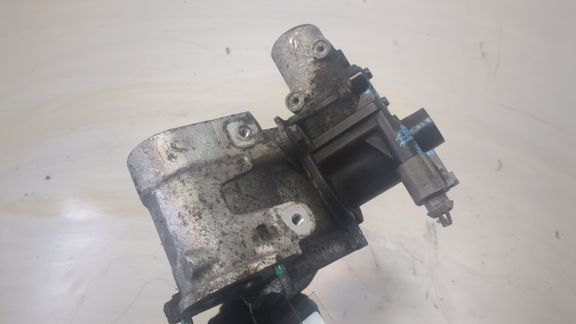 Клапан рециркуляции выхлопных газов (EGR)