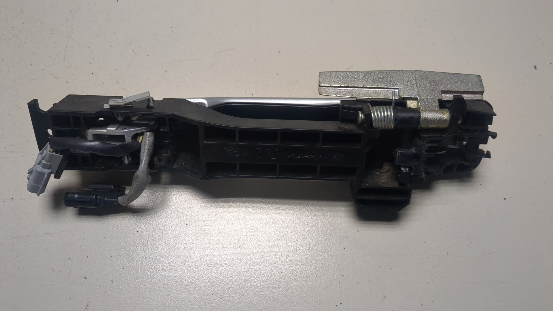 Ручка двери наружная