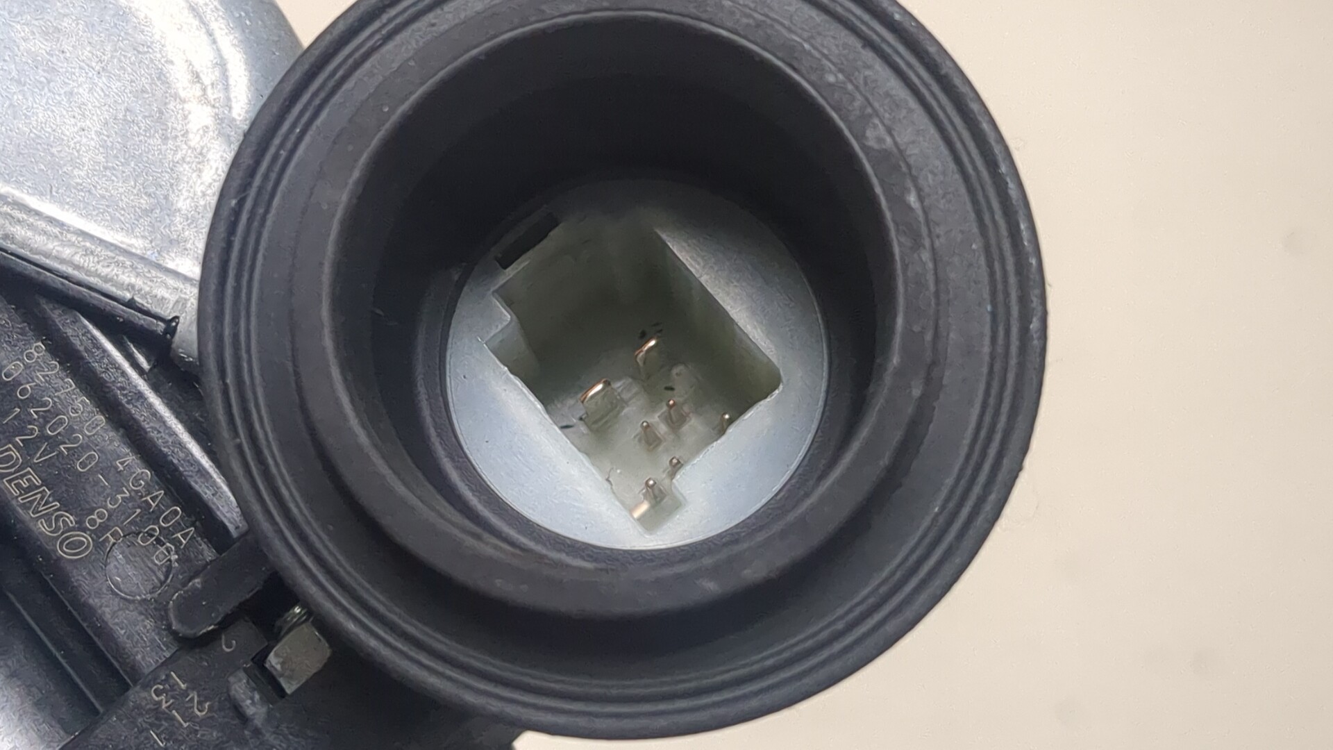 Стеклоподъемник электр. задний правый