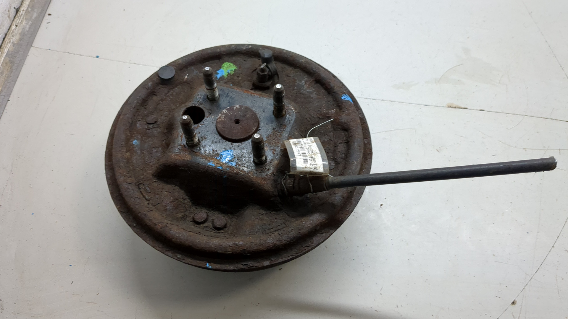 Кулак поворотный задний правый