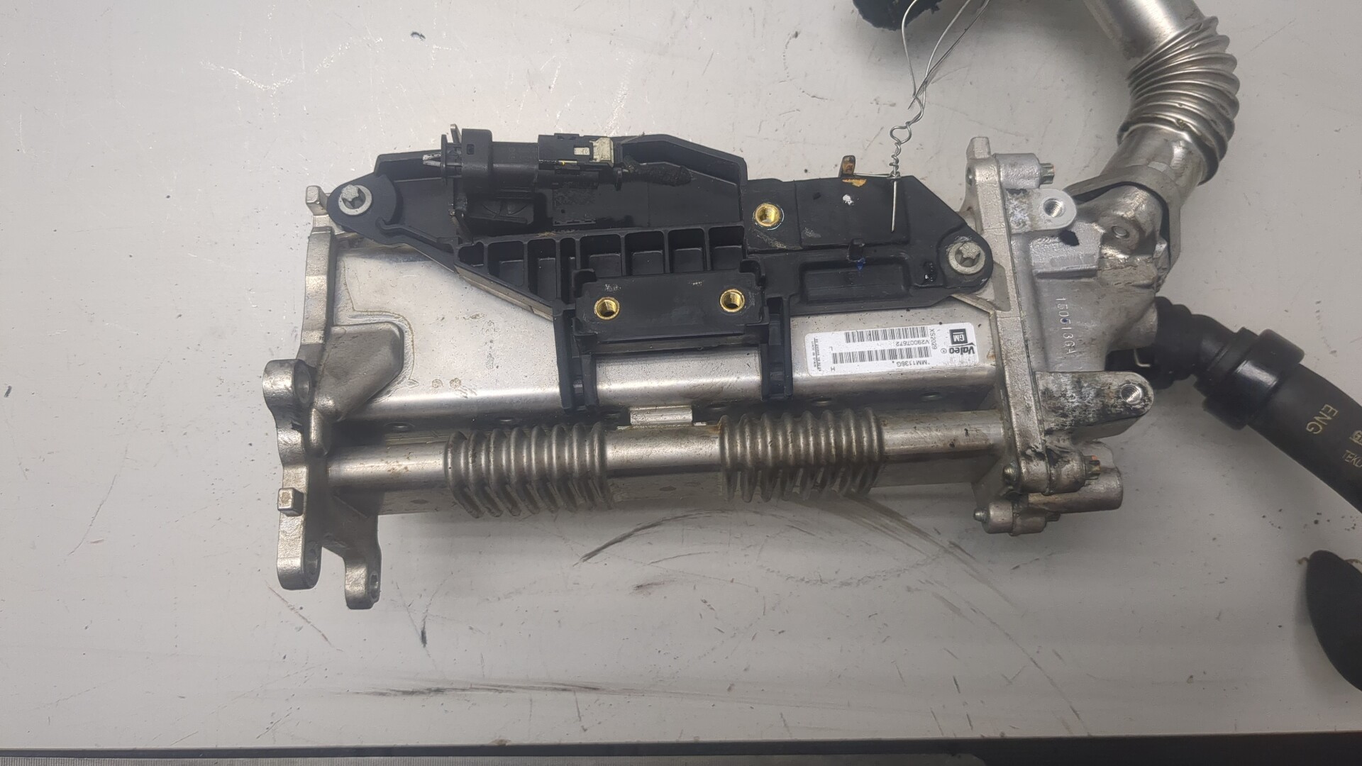 Тройник вентиляции картерных газов