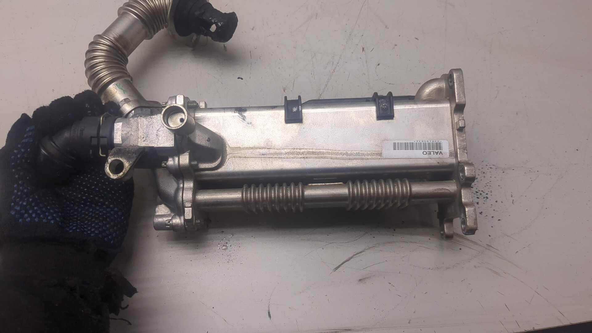 Тройник вентиляции картерных газов