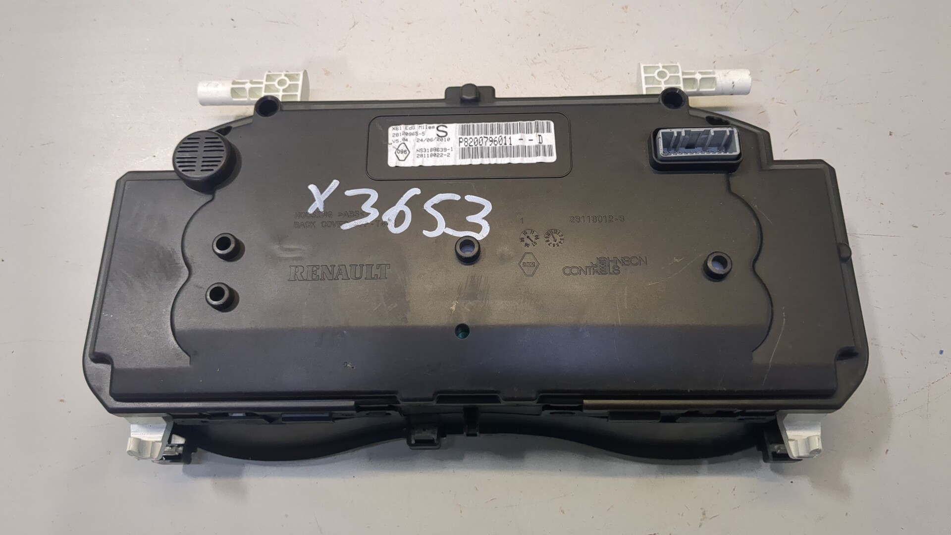 Панель приборов