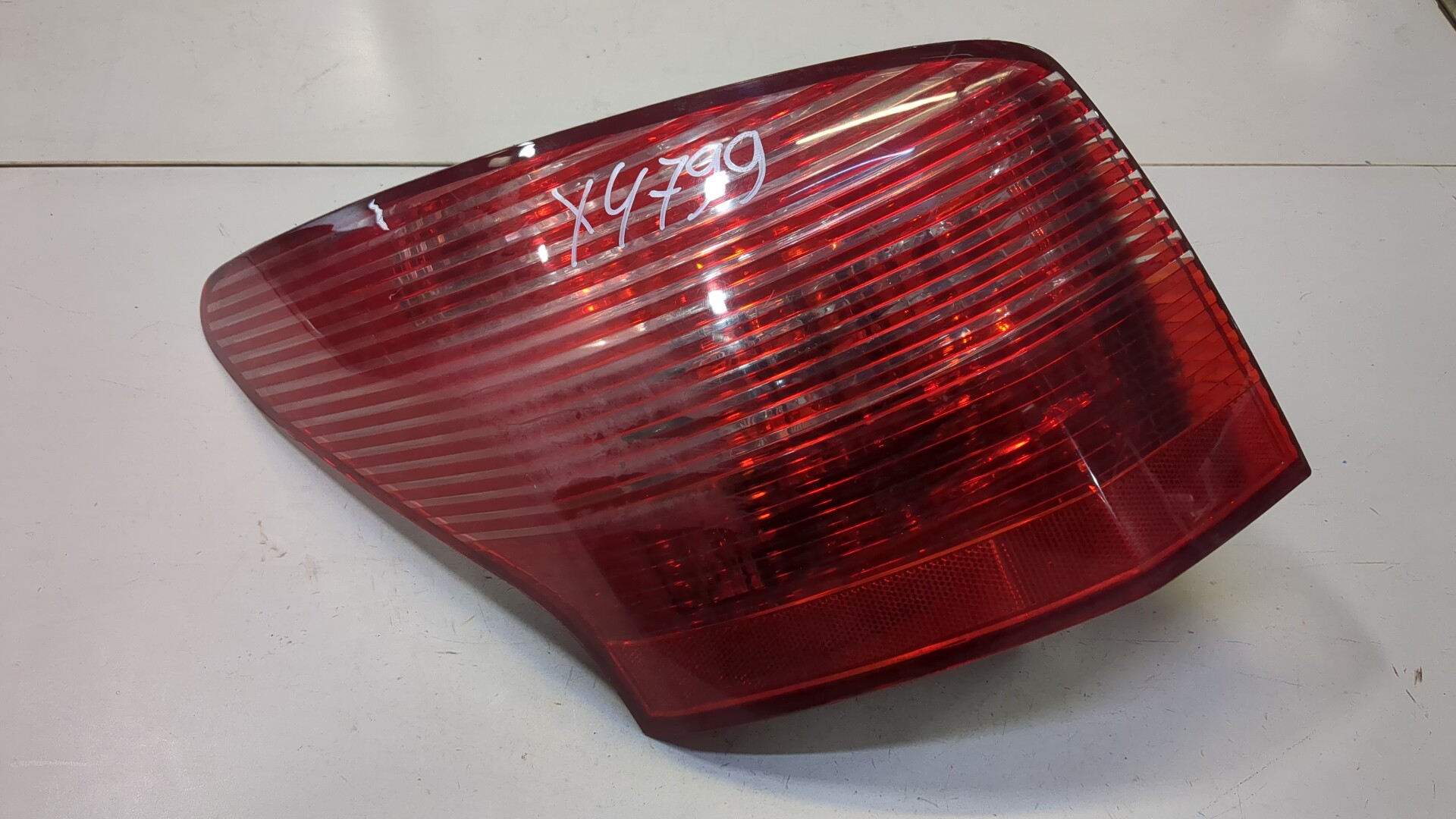 Фонарь задний левый