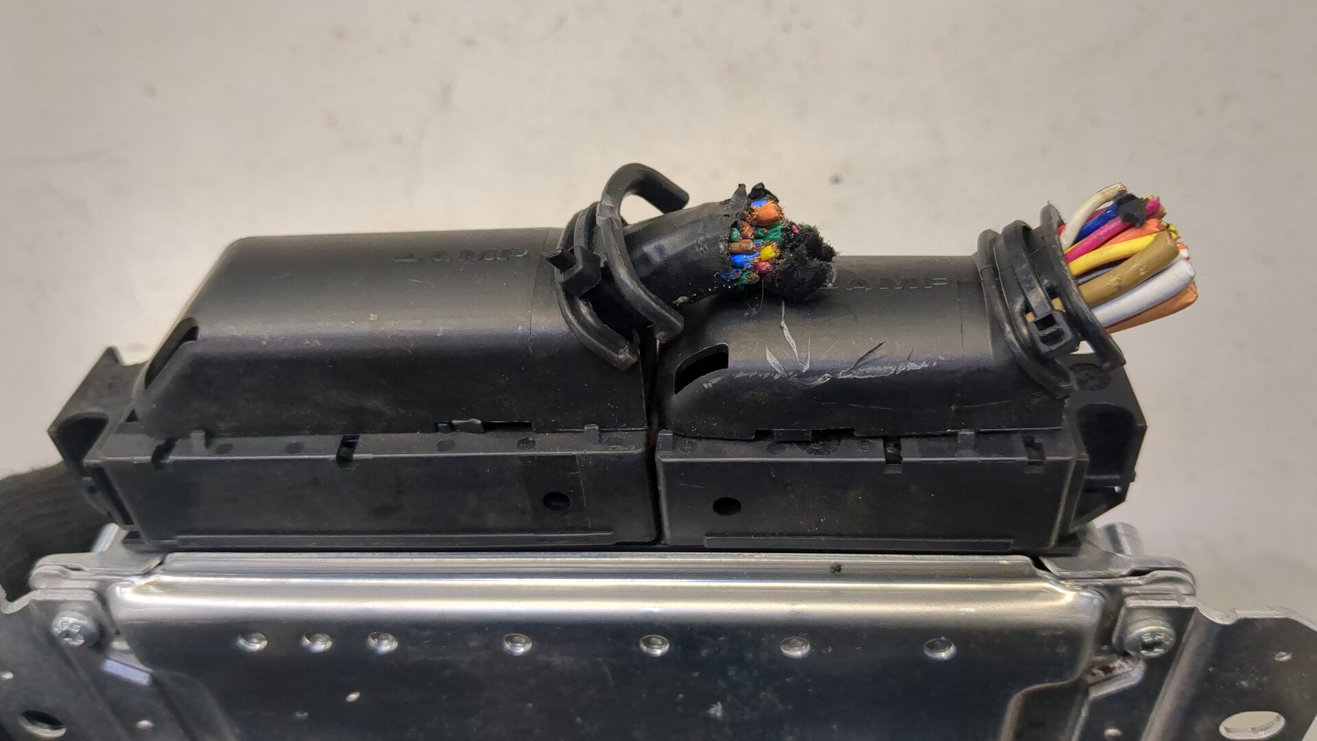 Блок управления двигателем