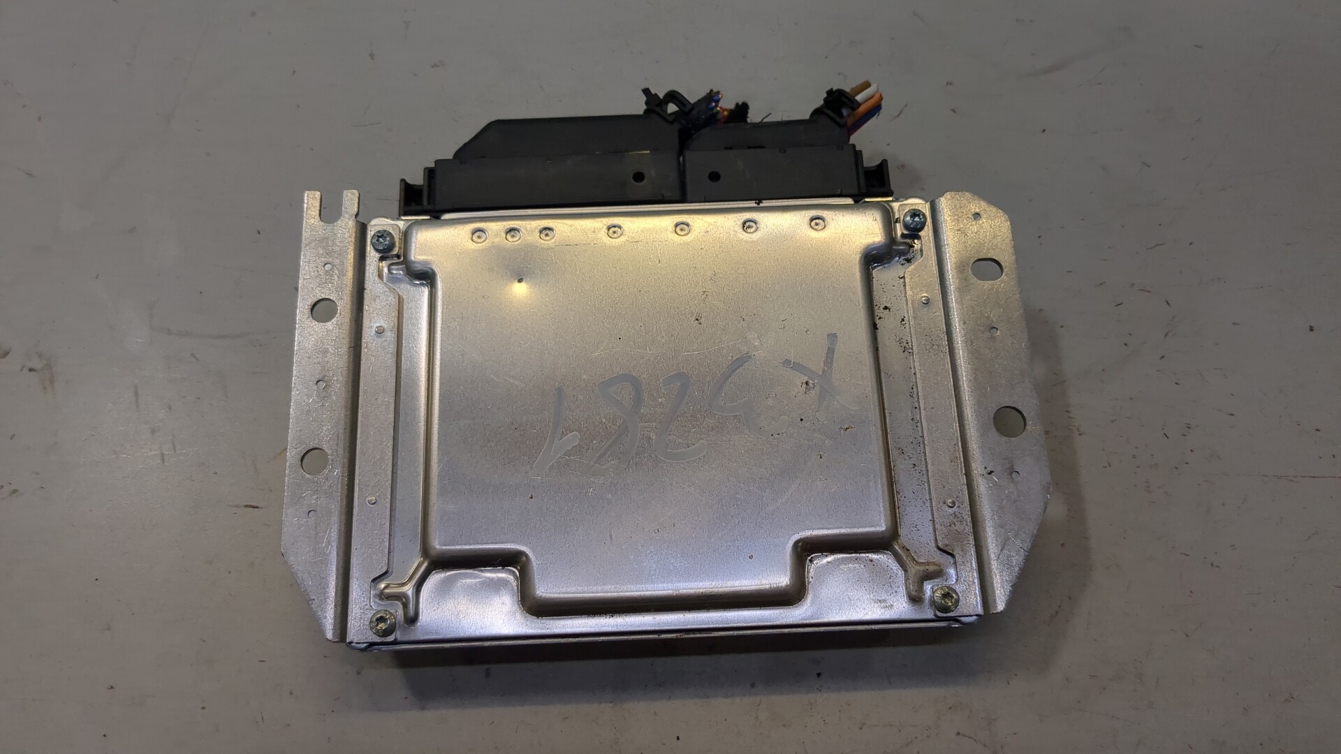 Блок управления двигателем