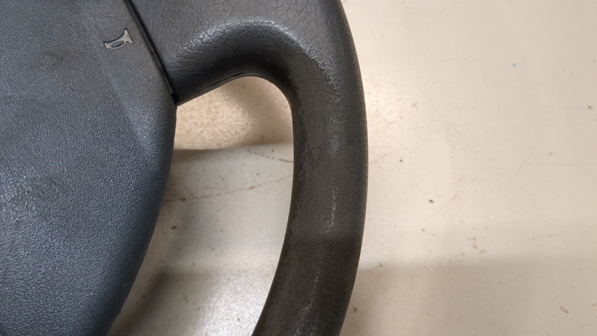 Рулевое колесо (руль)