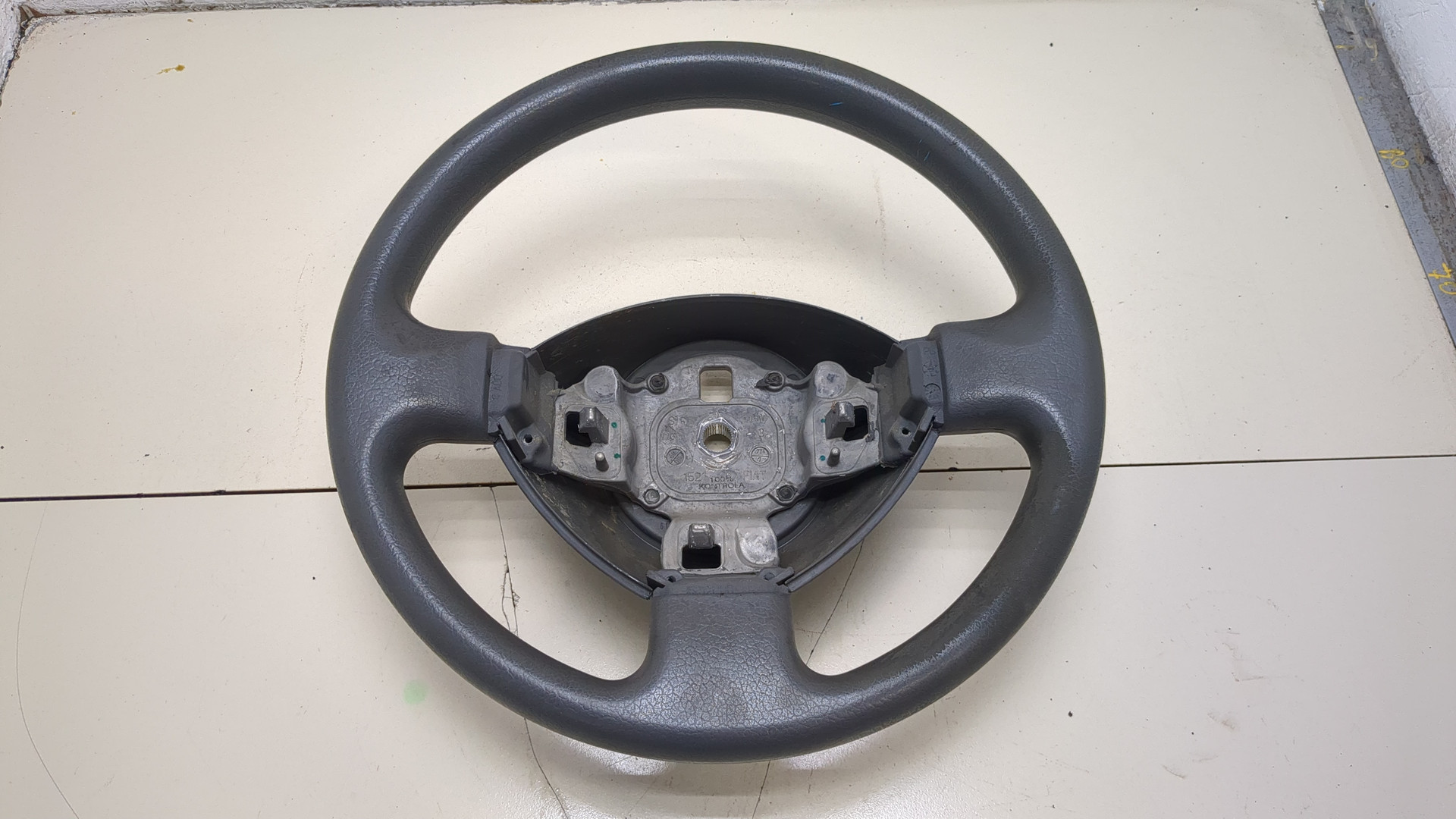 Рулевое колесо (руль)