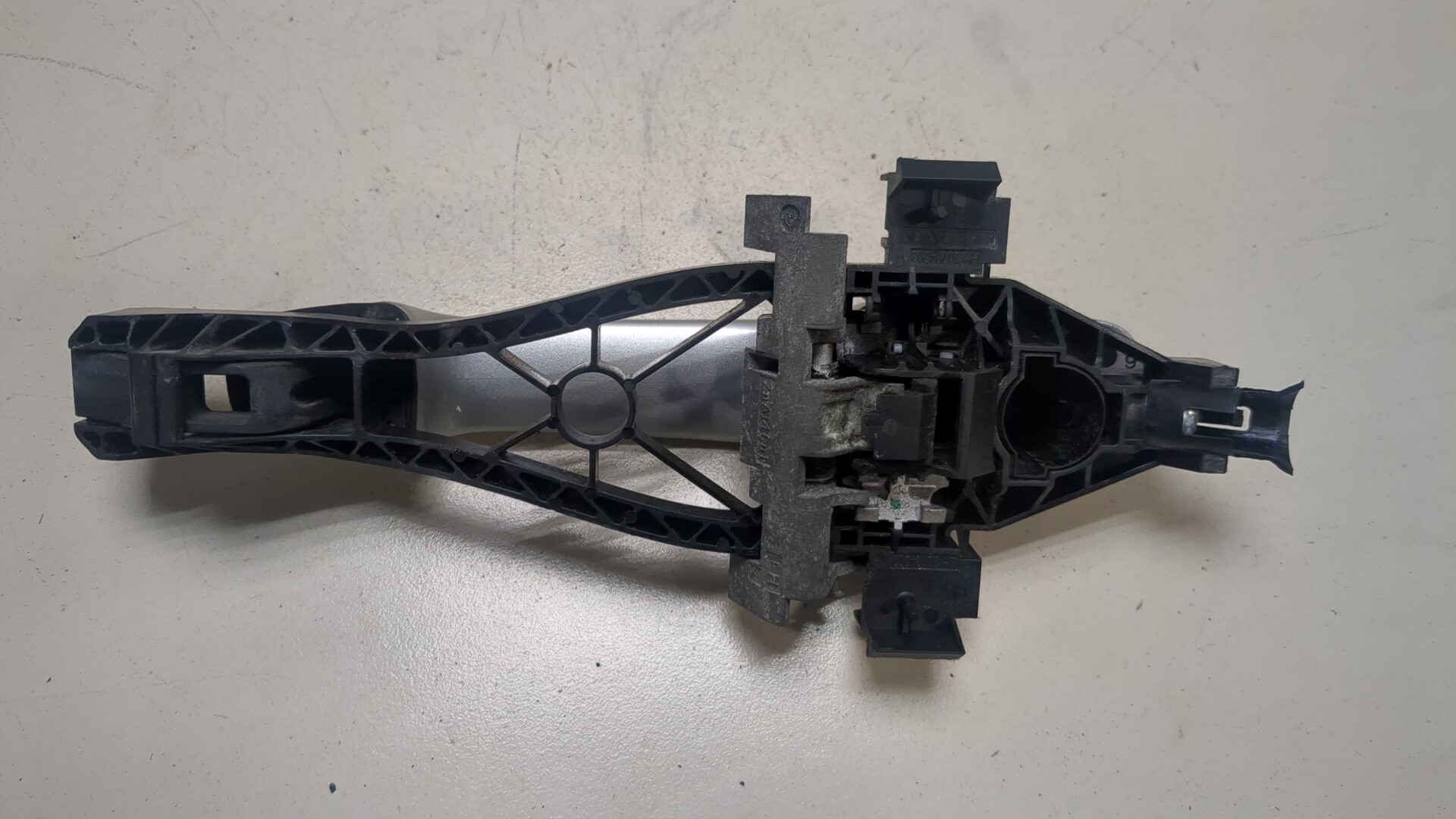 Ручка двери наружная