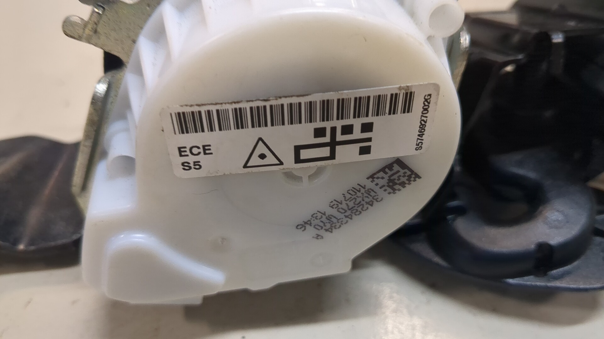 Ремень безопасности