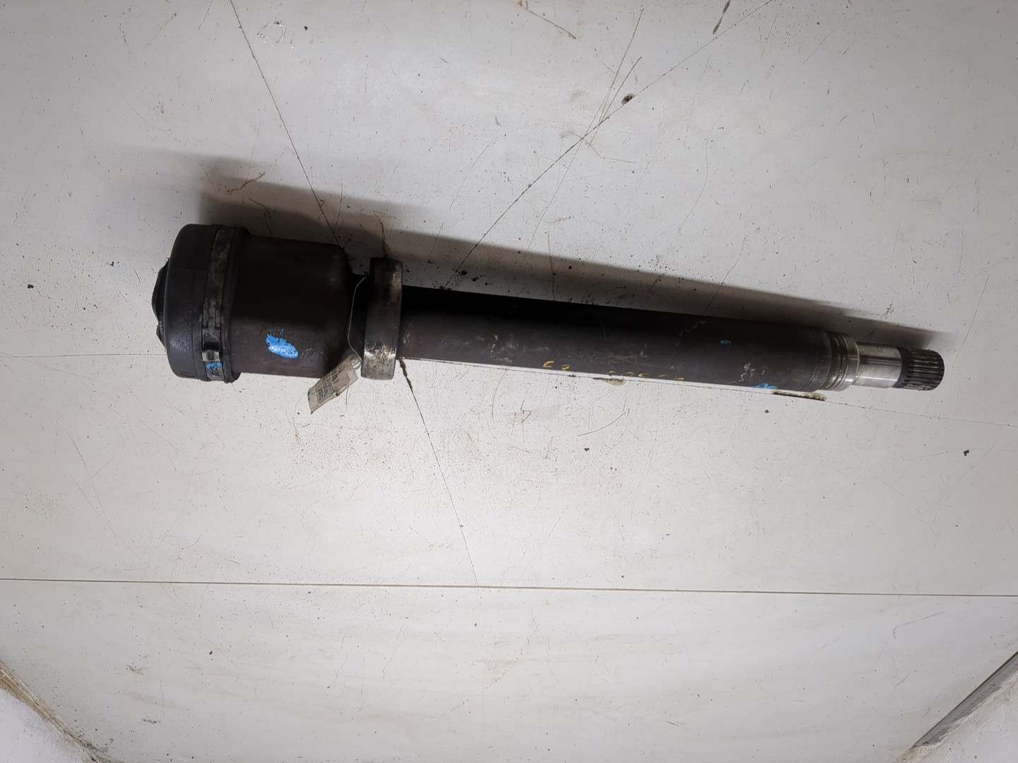 Полуось передняя правая