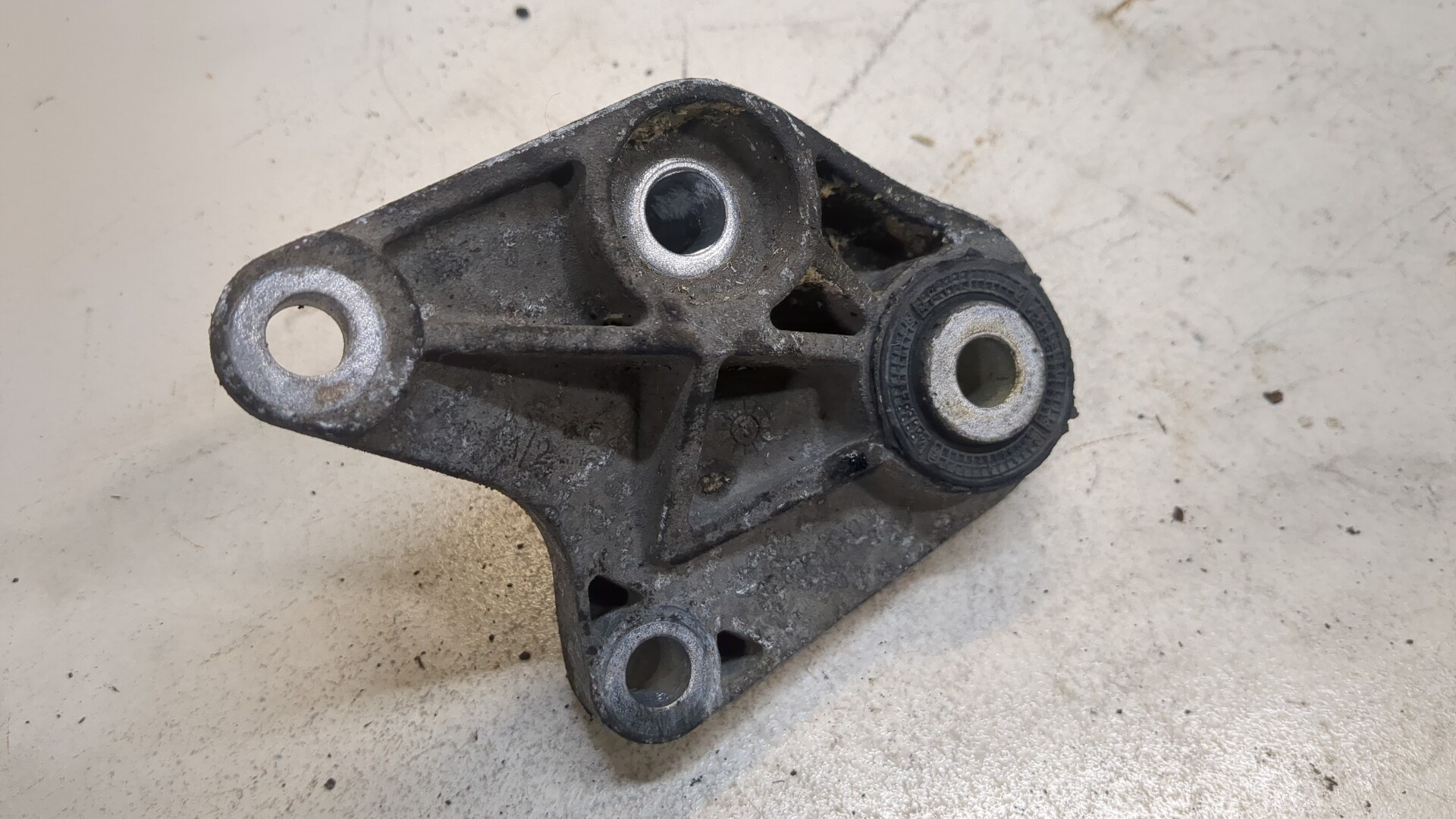 Кронштейн КПП