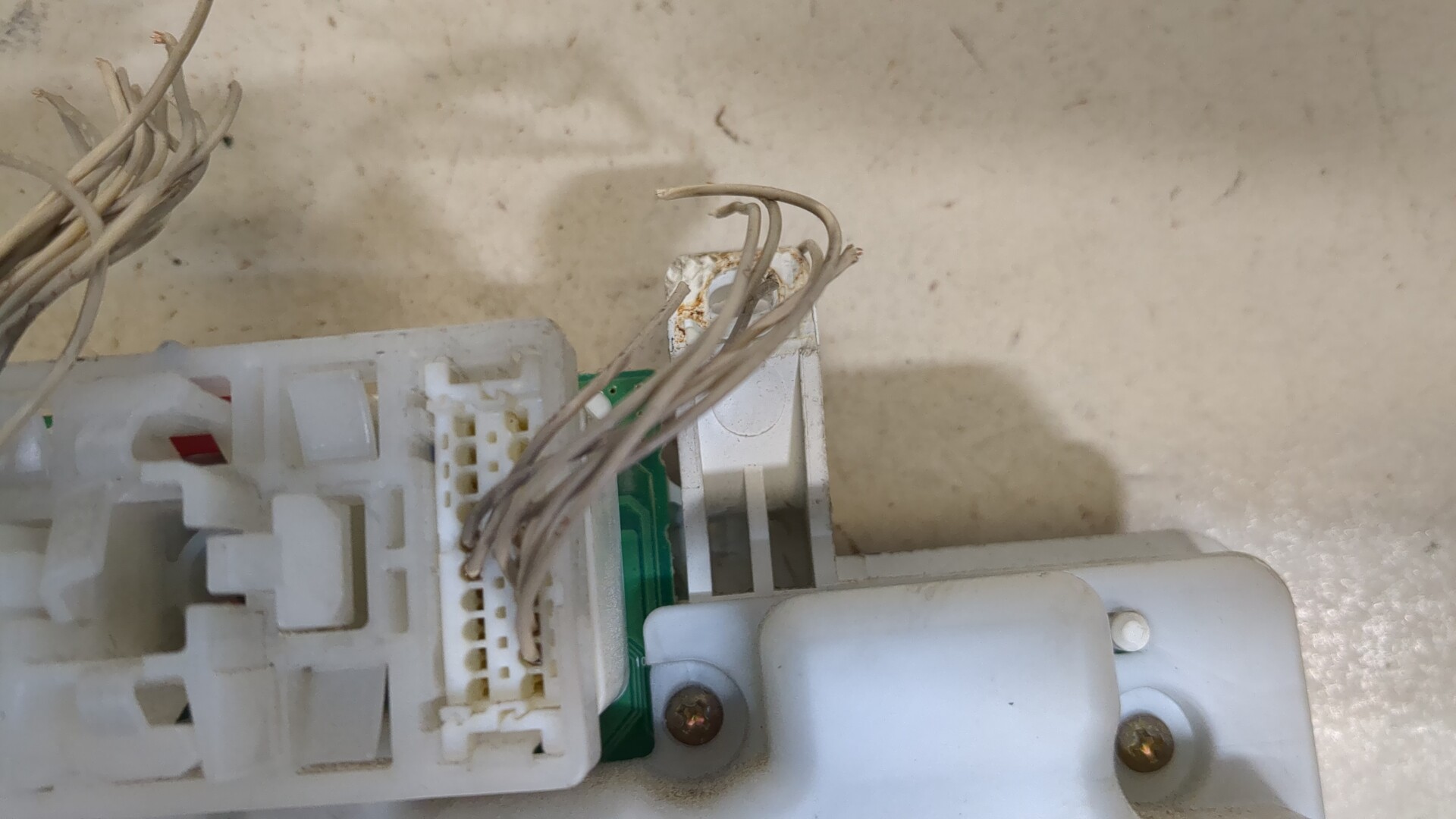 Панель приборов