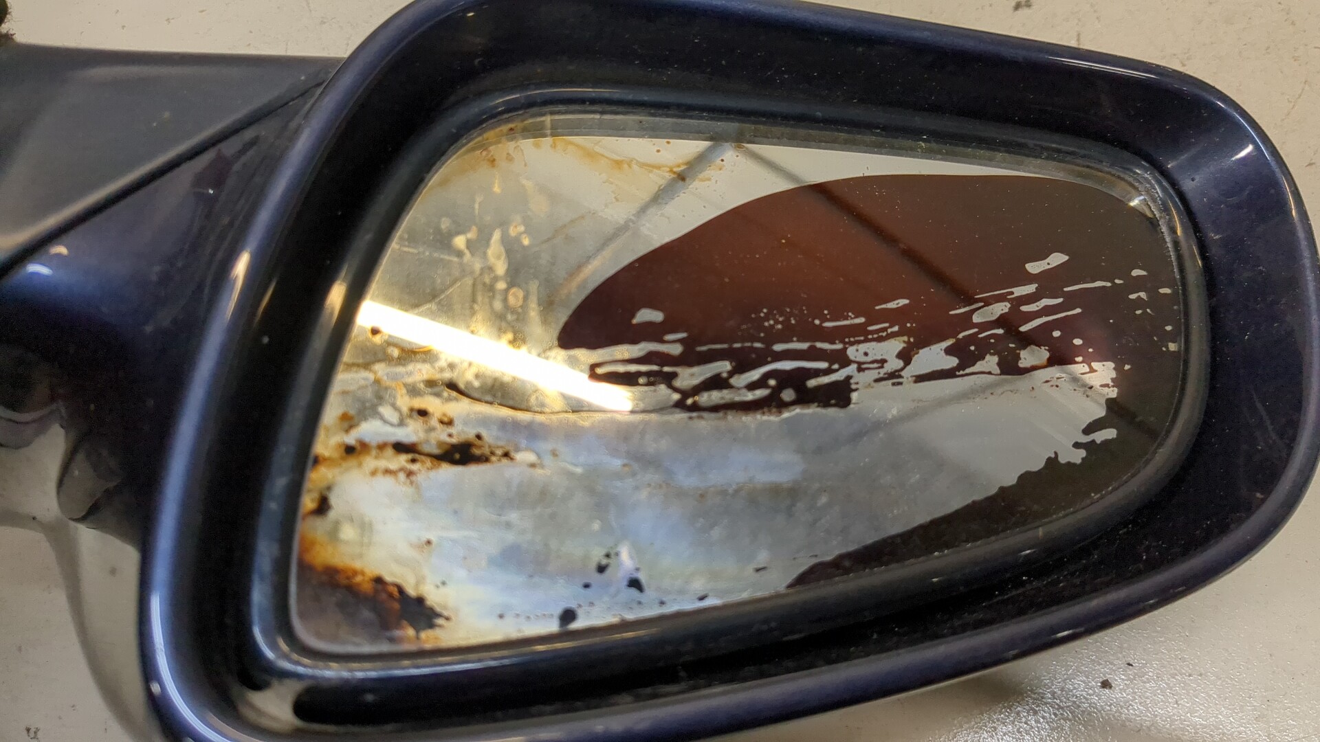 Зеркало левое электрическое