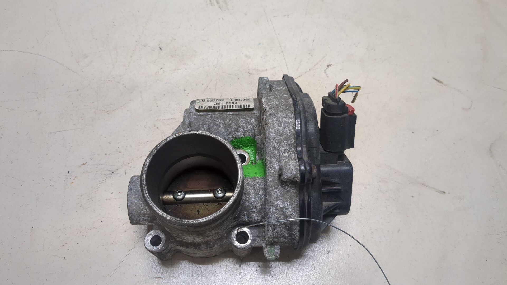 Заслонка дроссельная электрическая