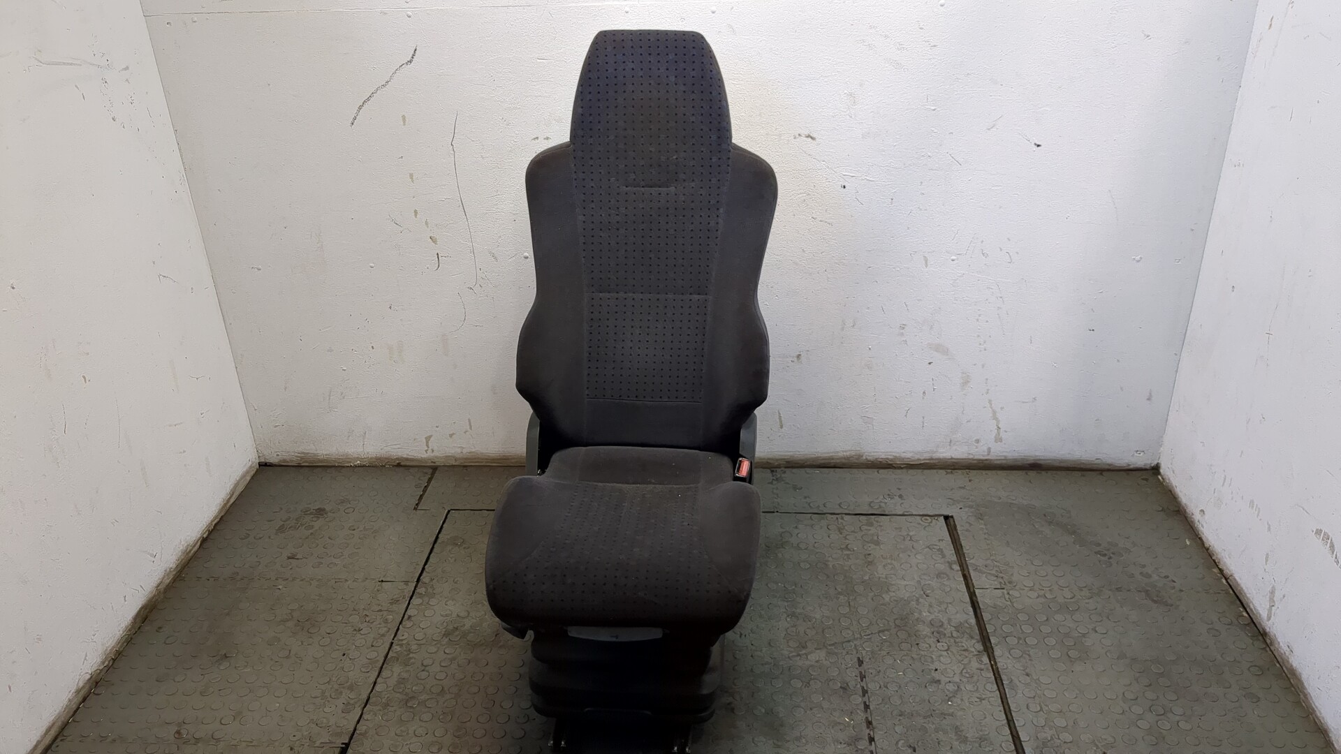 Сиденье салонное